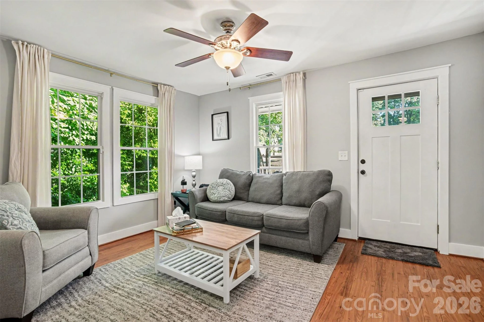 611 4th Avenue - Photo 3