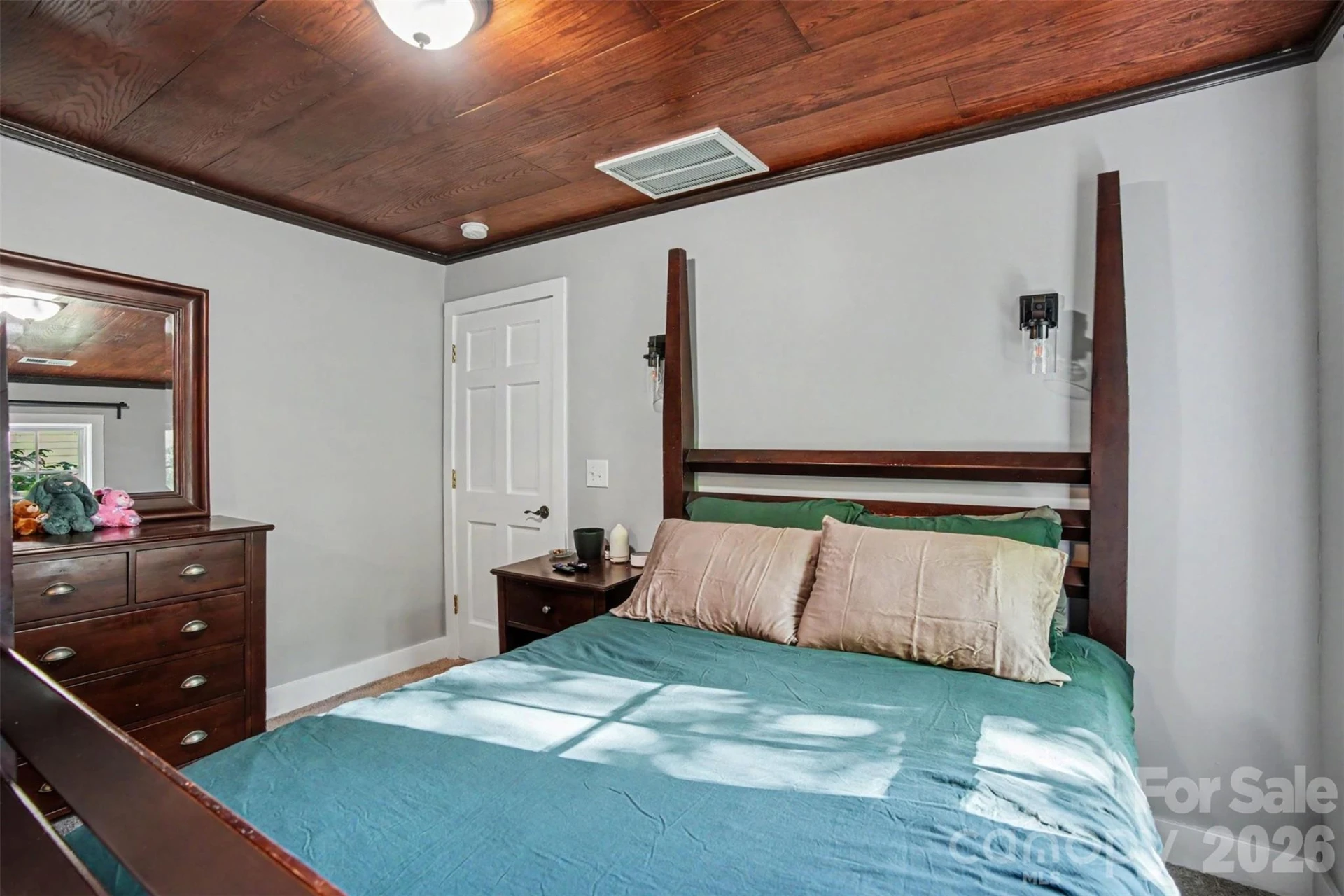 611 4th Avenue - Photo 10