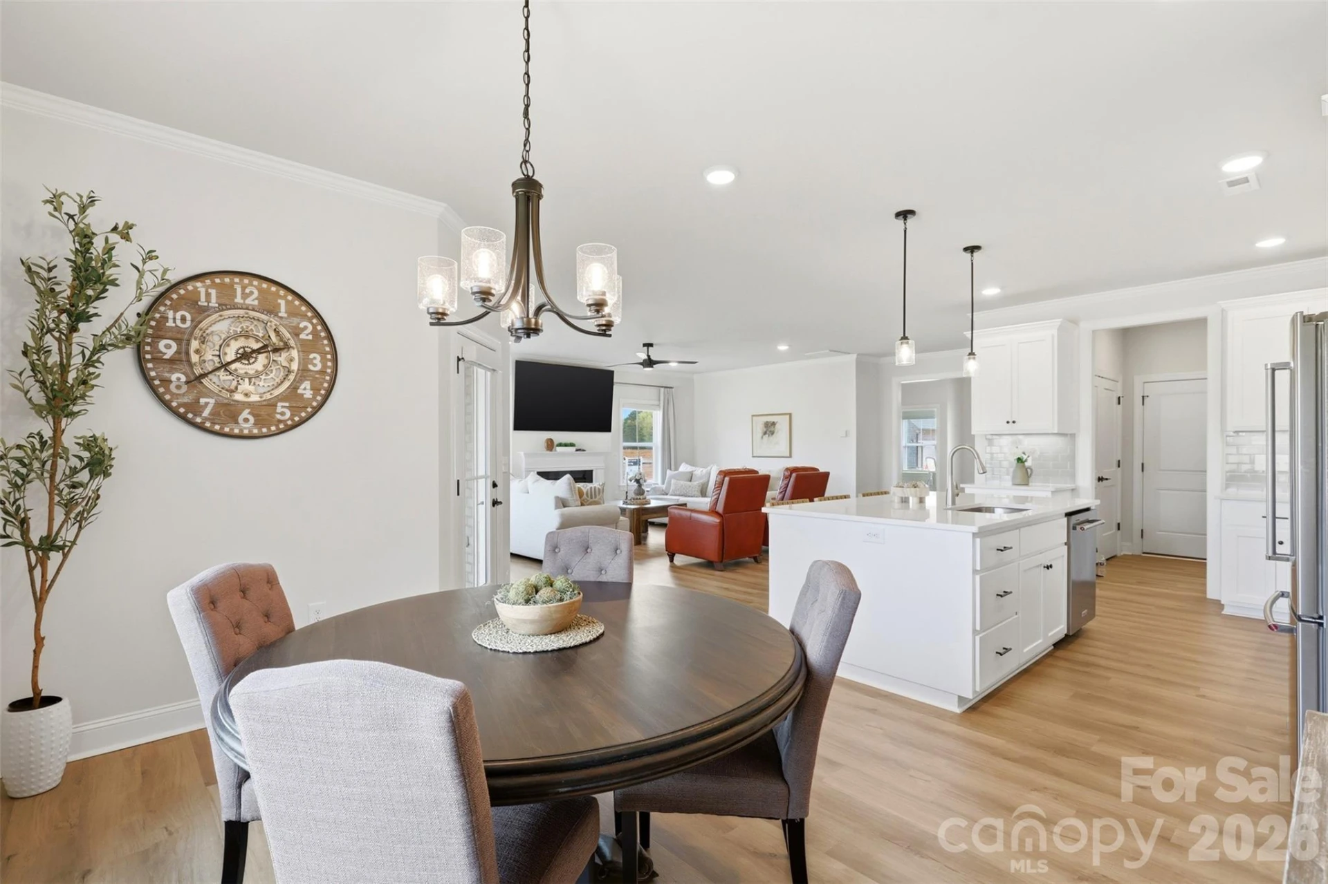 1005 Piper Meadows Drive - Photo 11