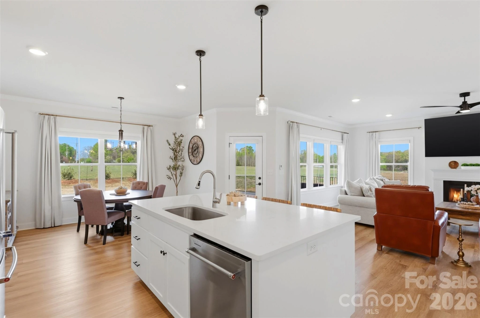 1005 Piper Meadows Drive - Photo 9