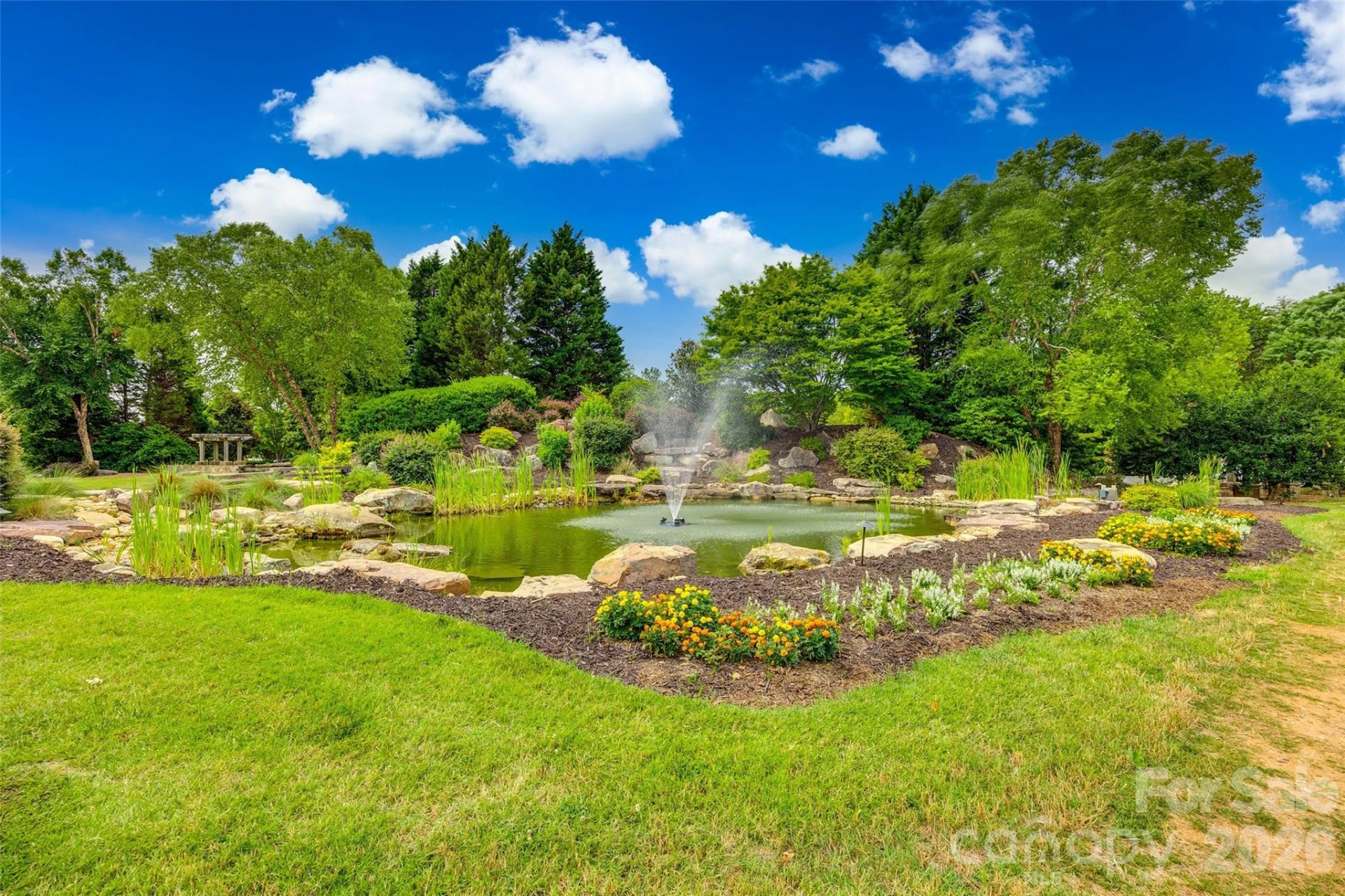 1039 Hunters Run Drive - Photo 28