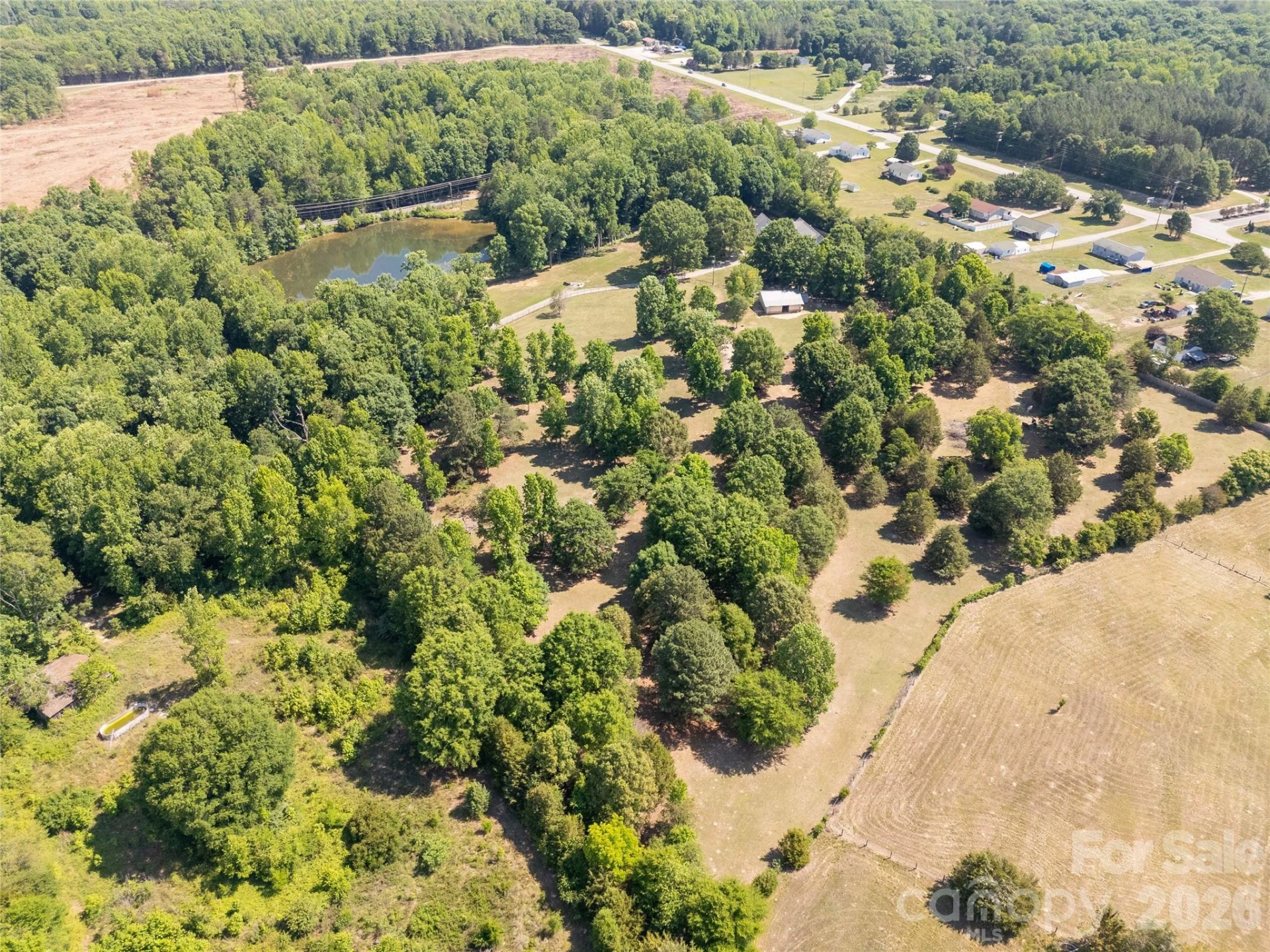 1845 Templeton Road - Photo 4