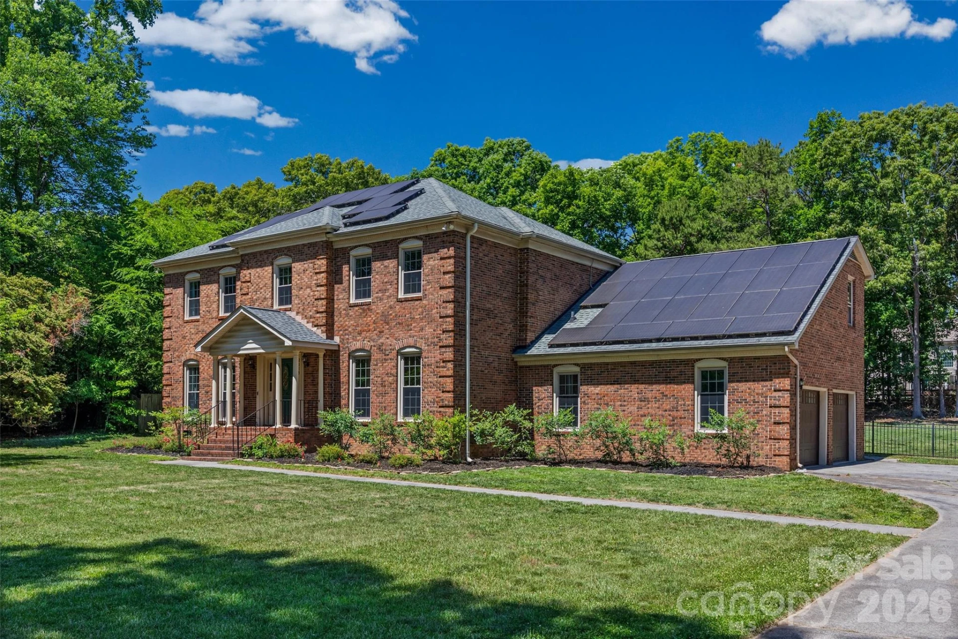 2115 Providence Drive - Photo 3