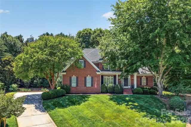 1117 Legacy Lane