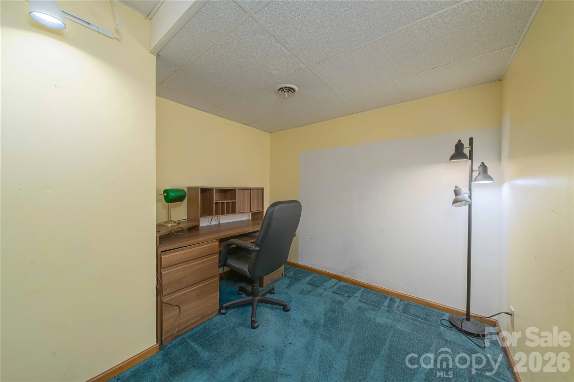 120 Regency Road - Photo 4