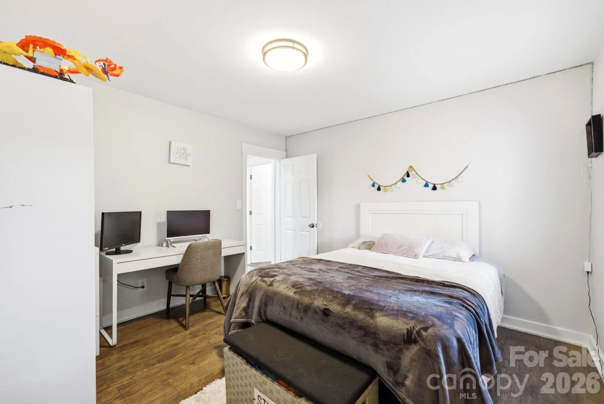 701 Iowa Avenue - Photo 12