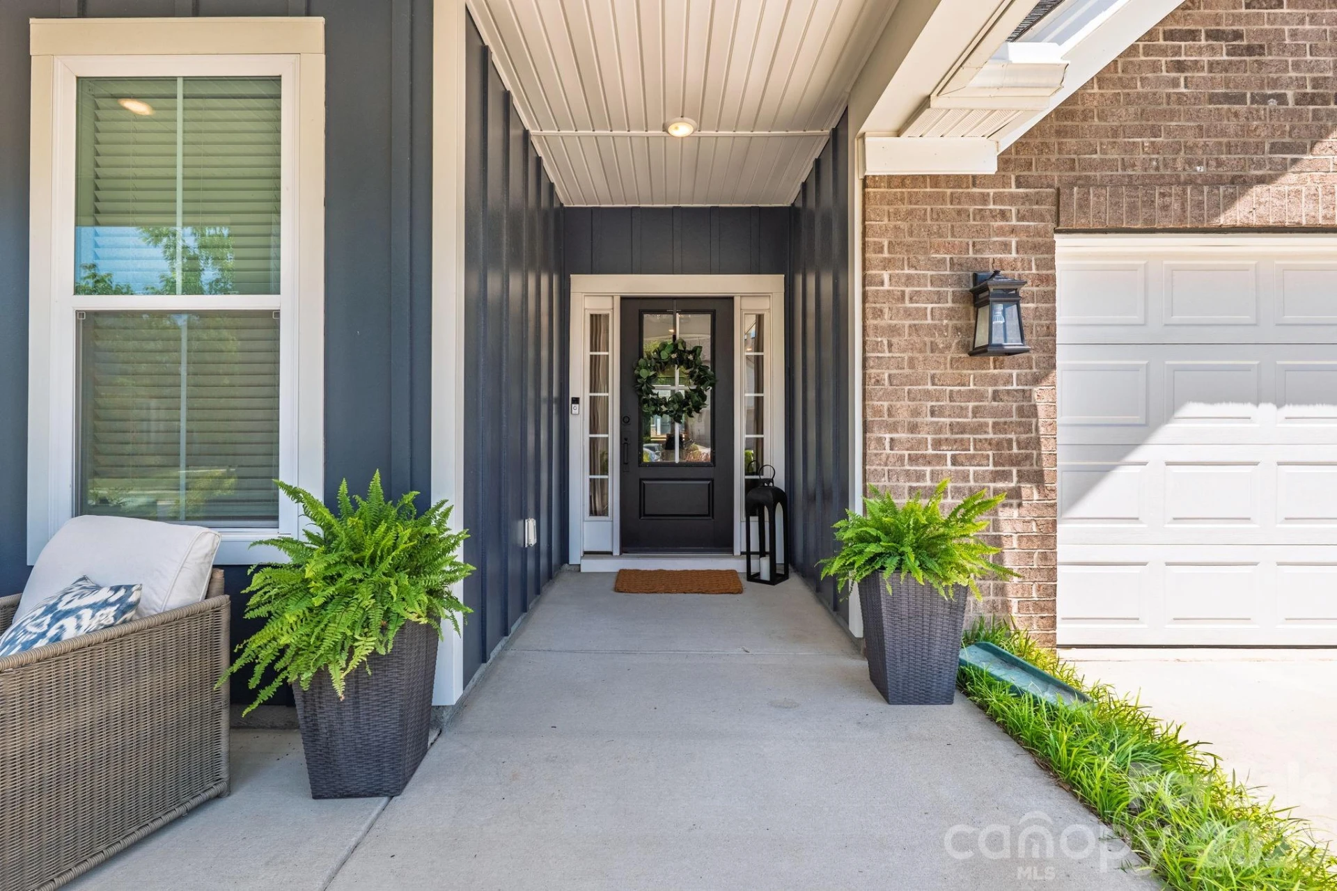 6271 Six String Court - Photo 4