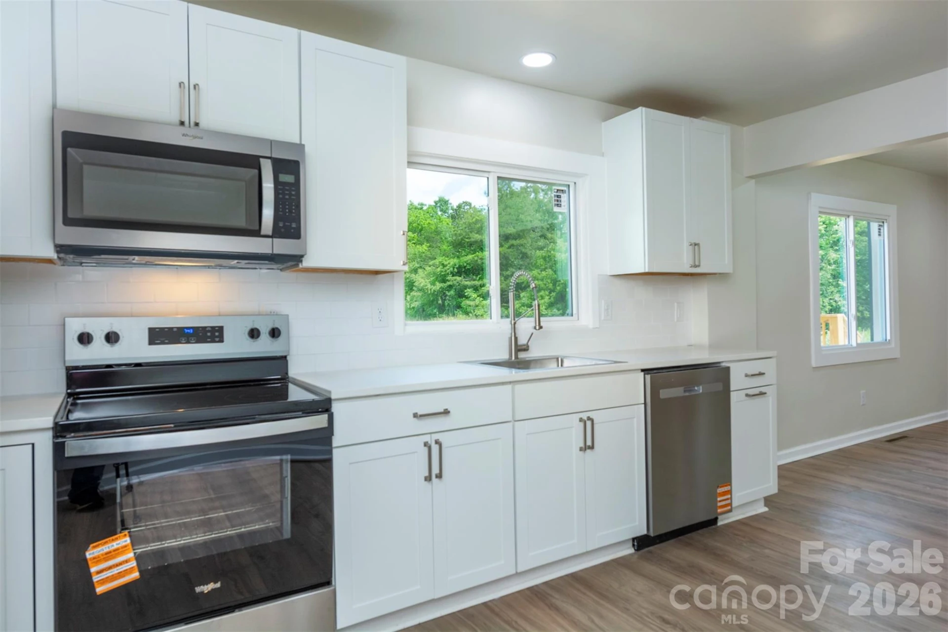 37 King Drive - Photo 11
