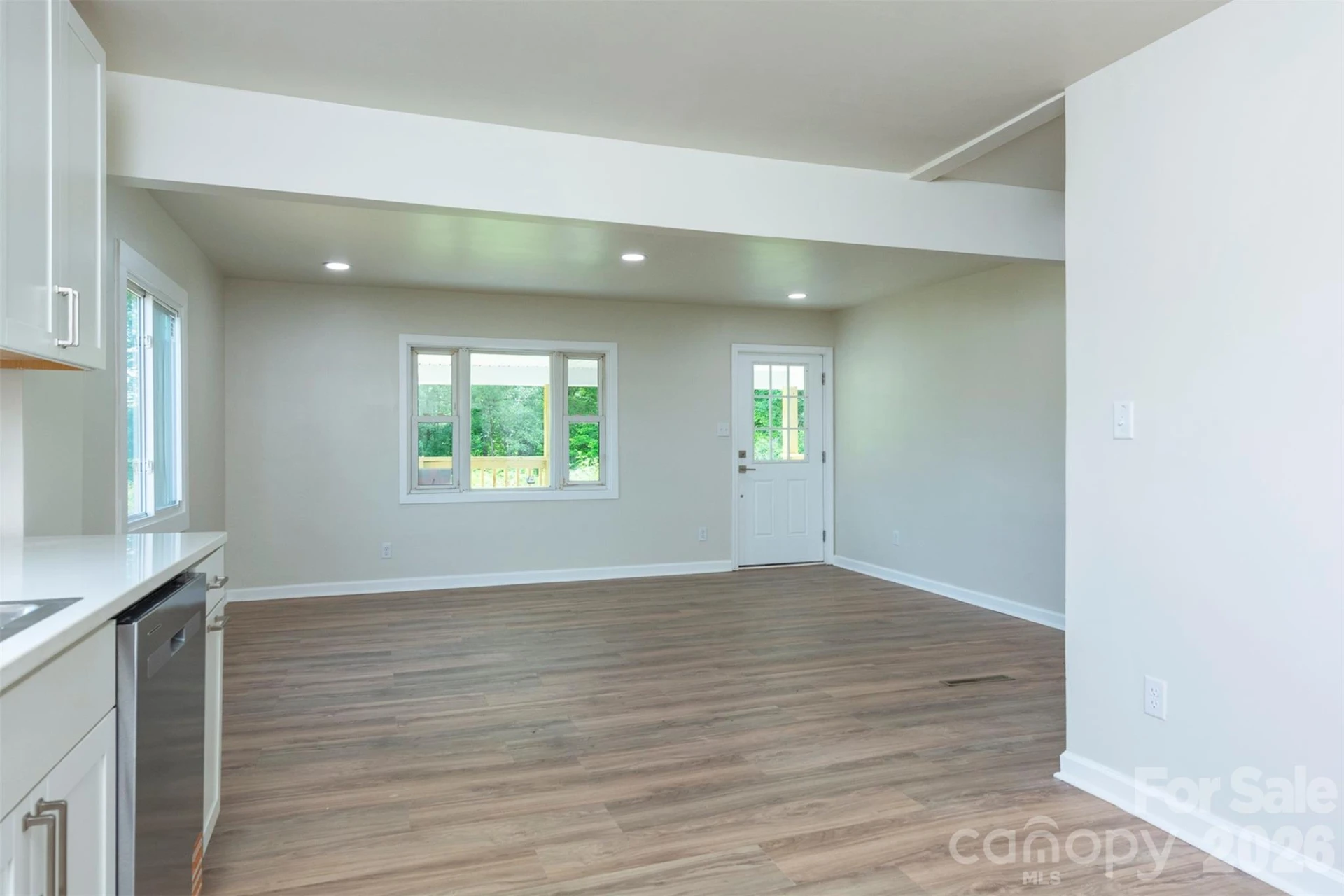 37 King Drive - Photo 12