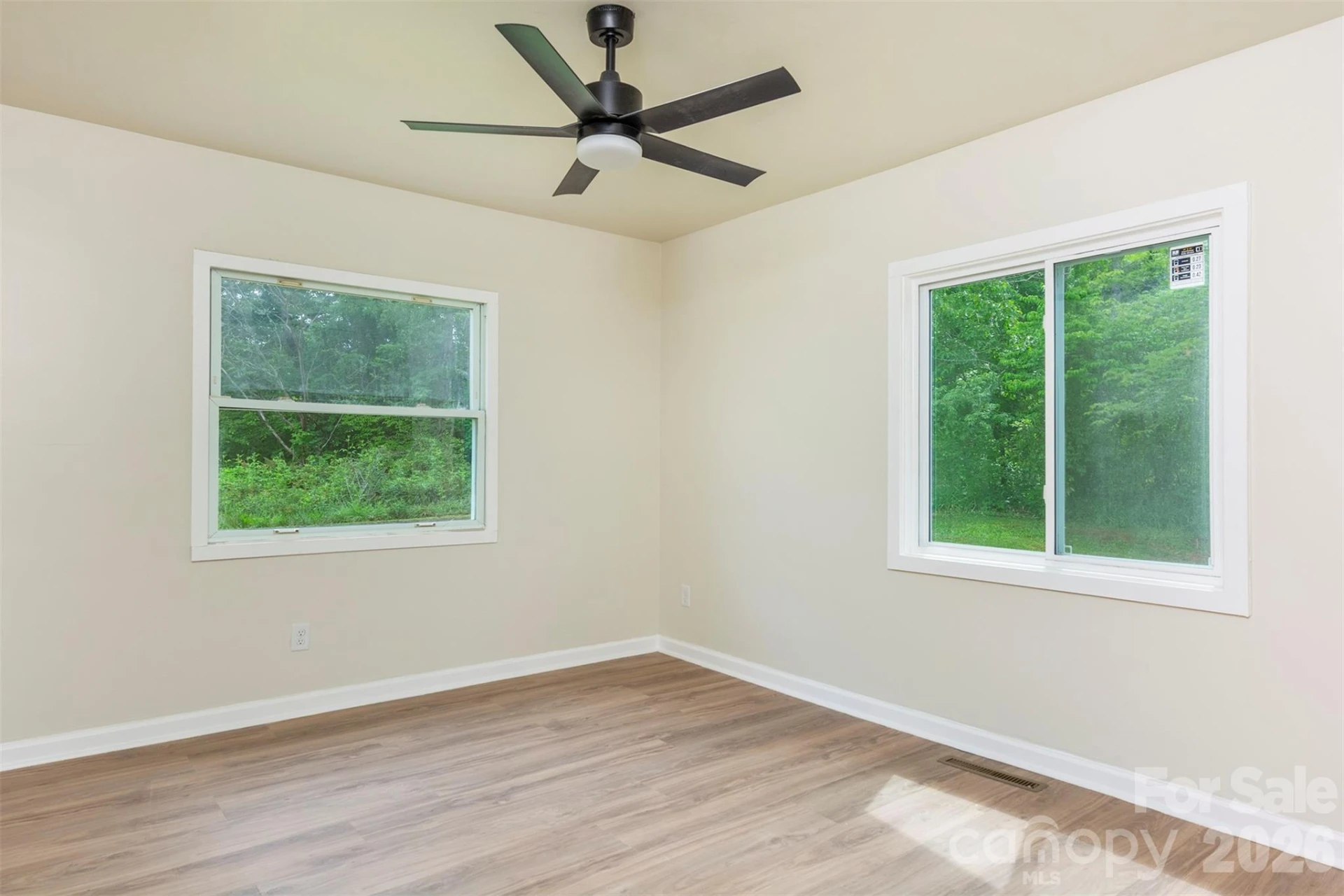 37 King Drive - Photo 16