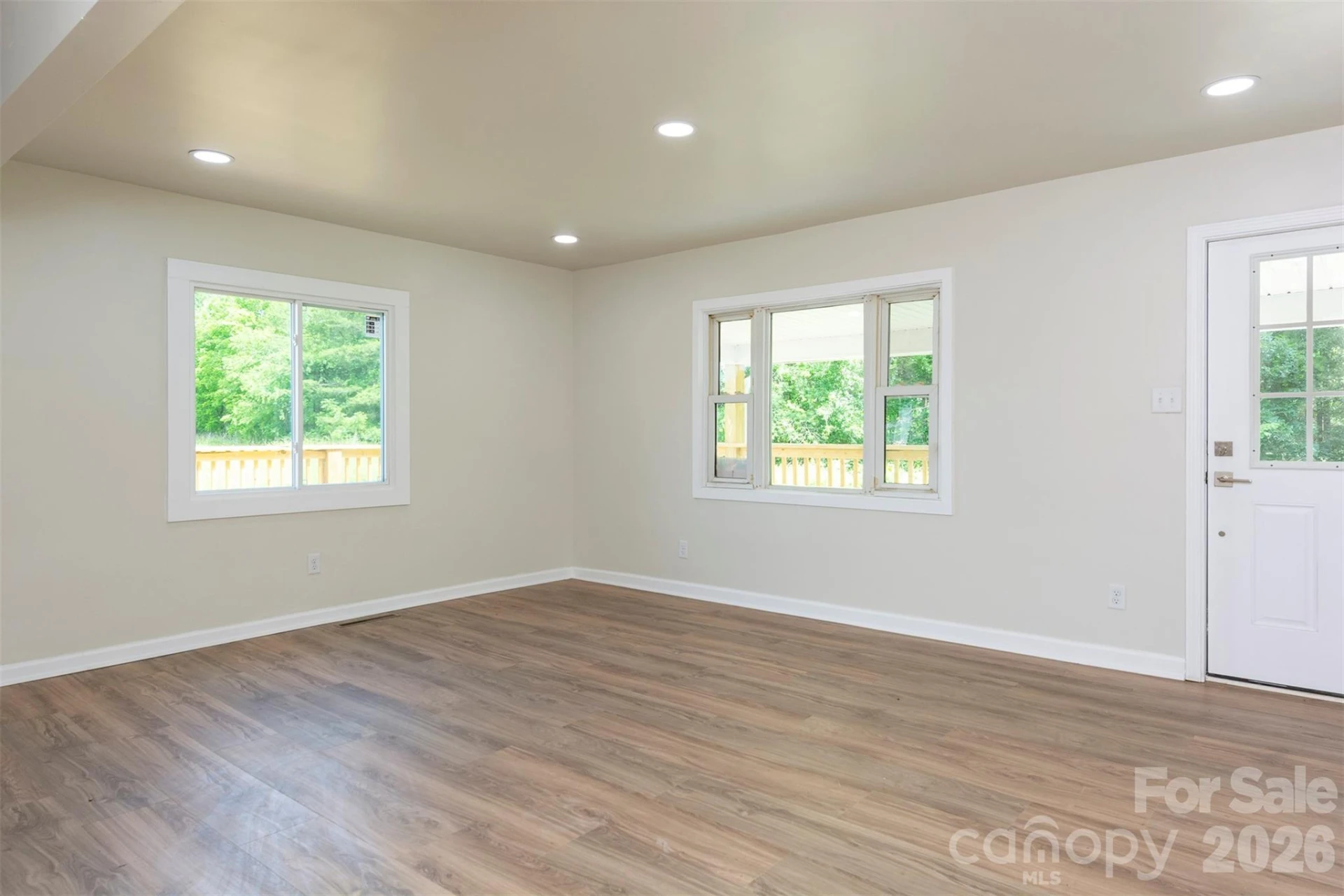 37 King Drive - Photo 6