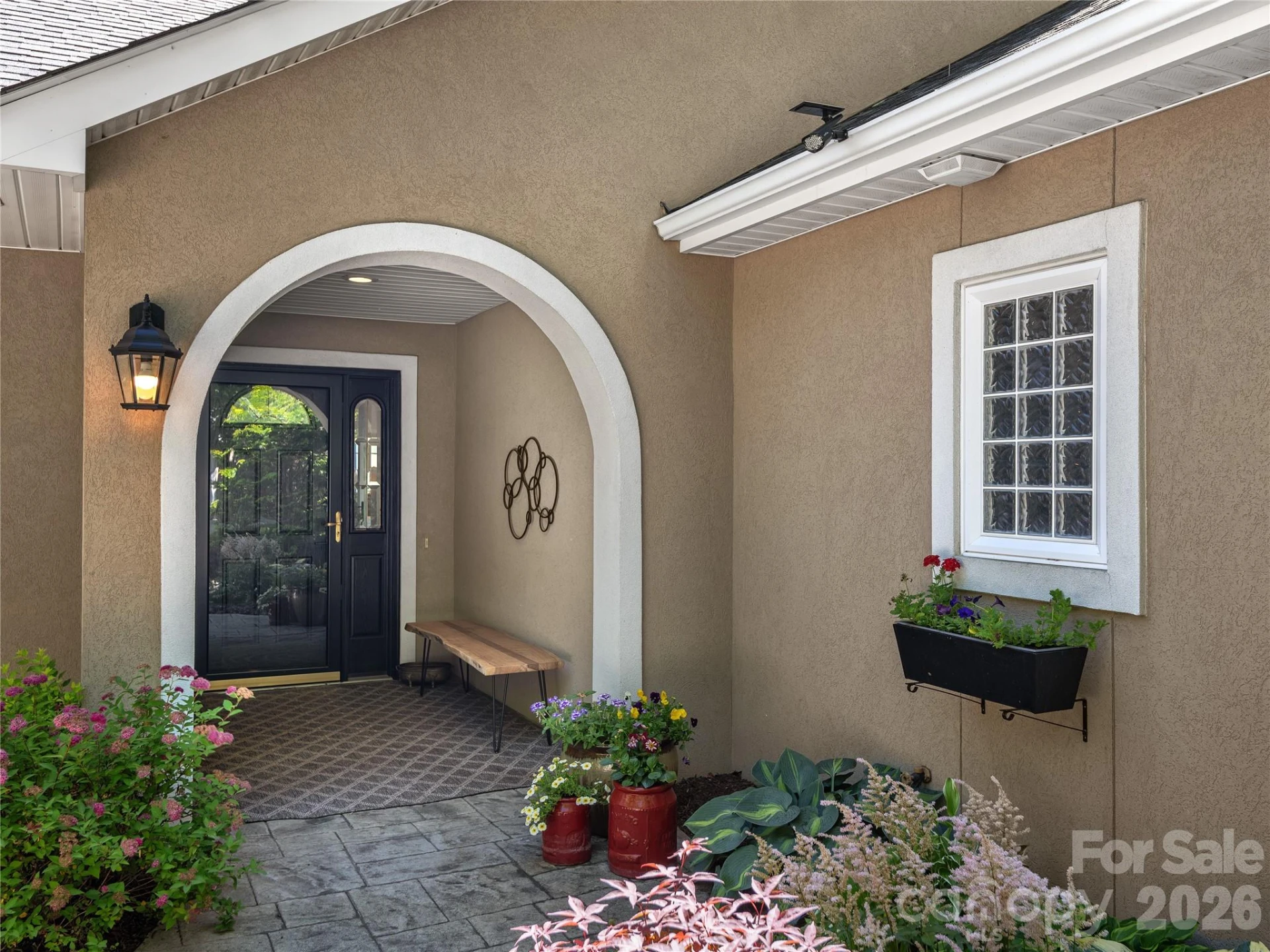 16 Stonebridge Drive - Photo 3