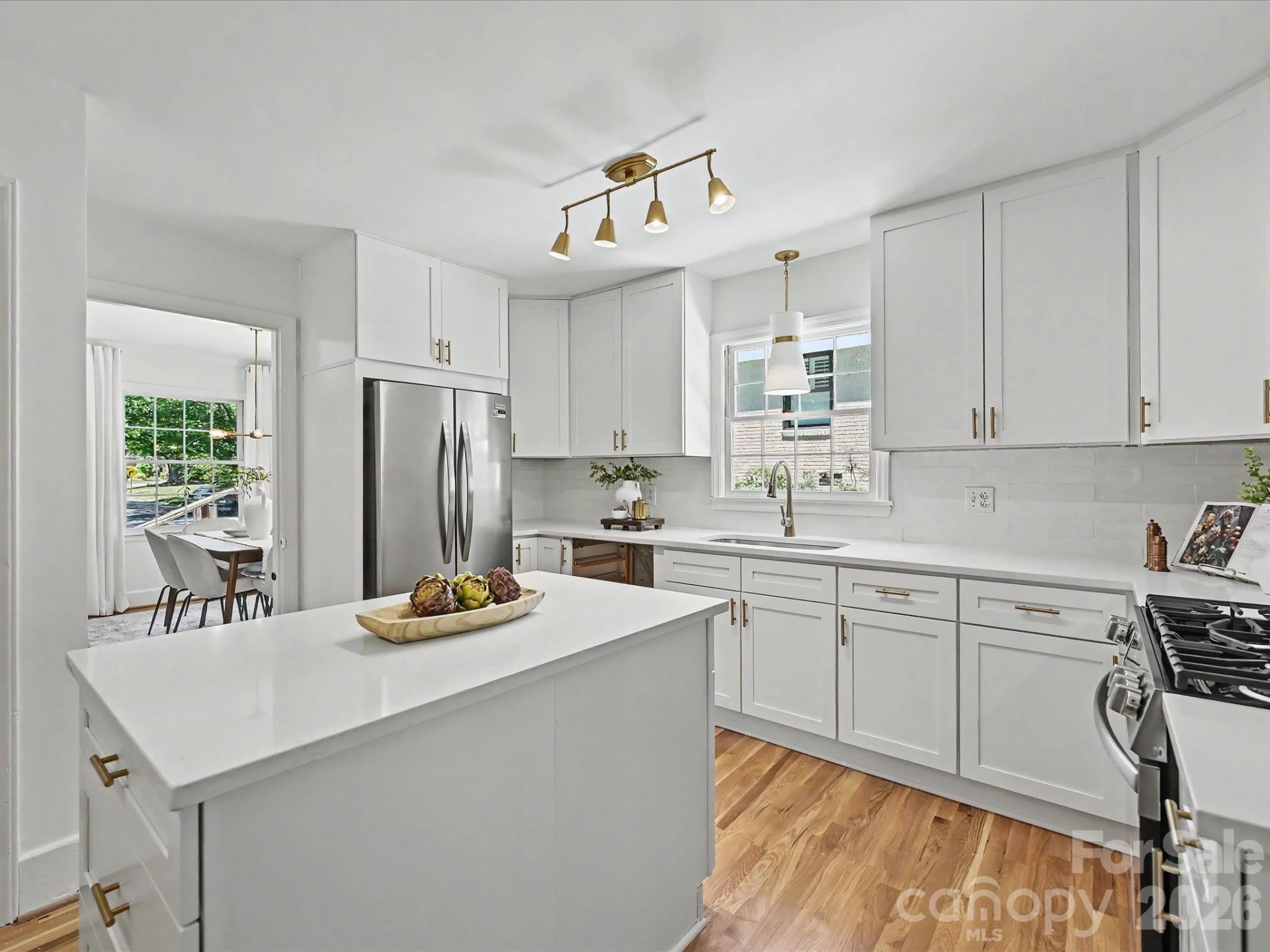 5501 Farmbrook Drive - Photo 15