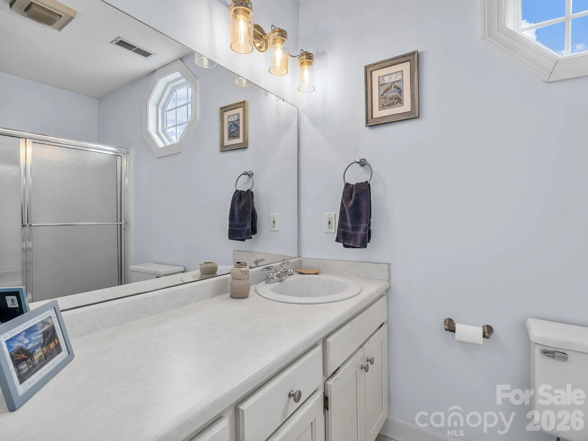 1570 Roddy Road - Photo 19