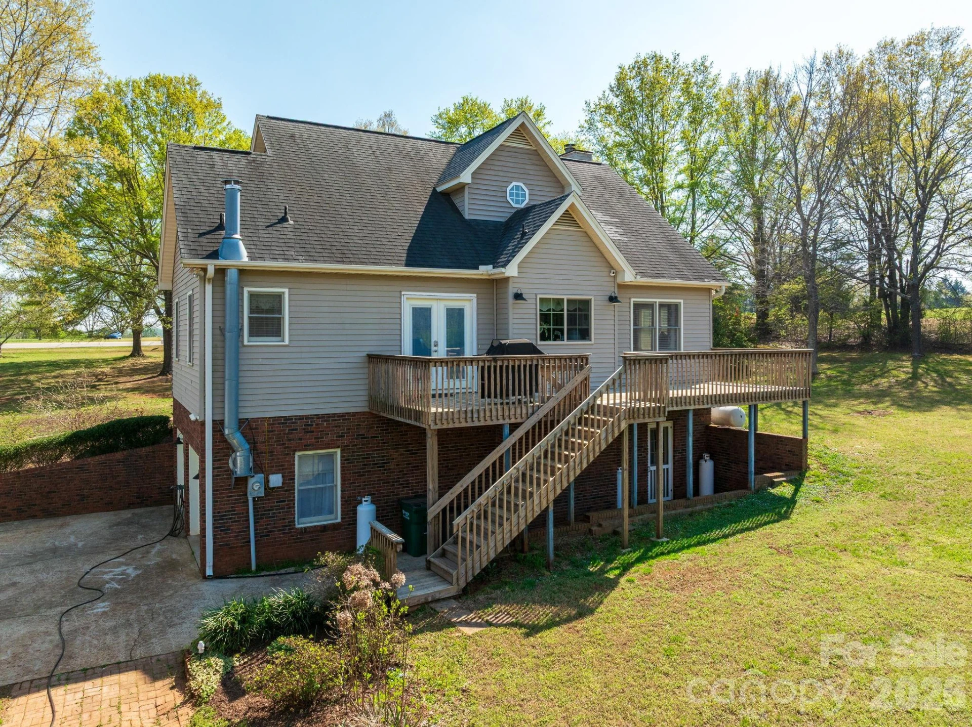 1570 Roddy Road - Photo 26