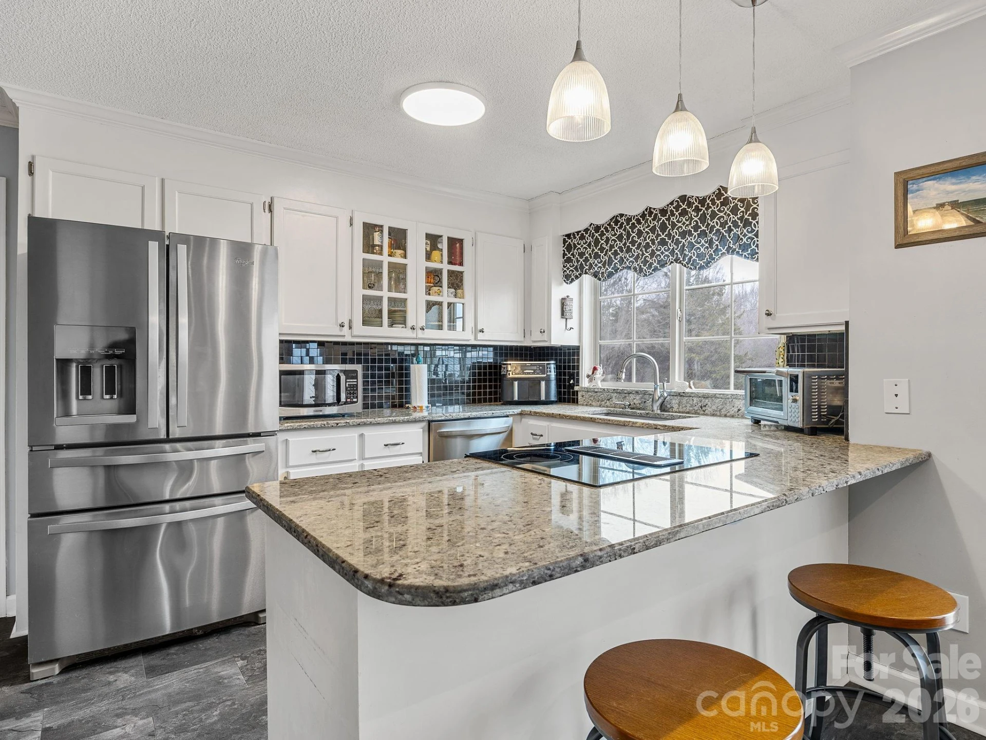1570 Roddy Road - Photo 8