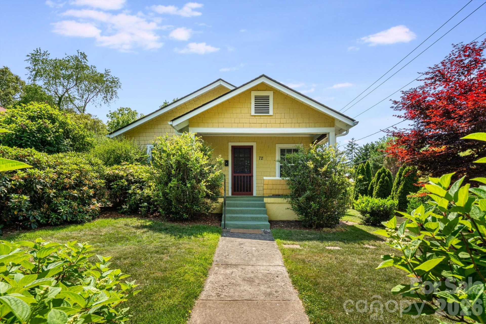 72 Woodlawn Avenue
