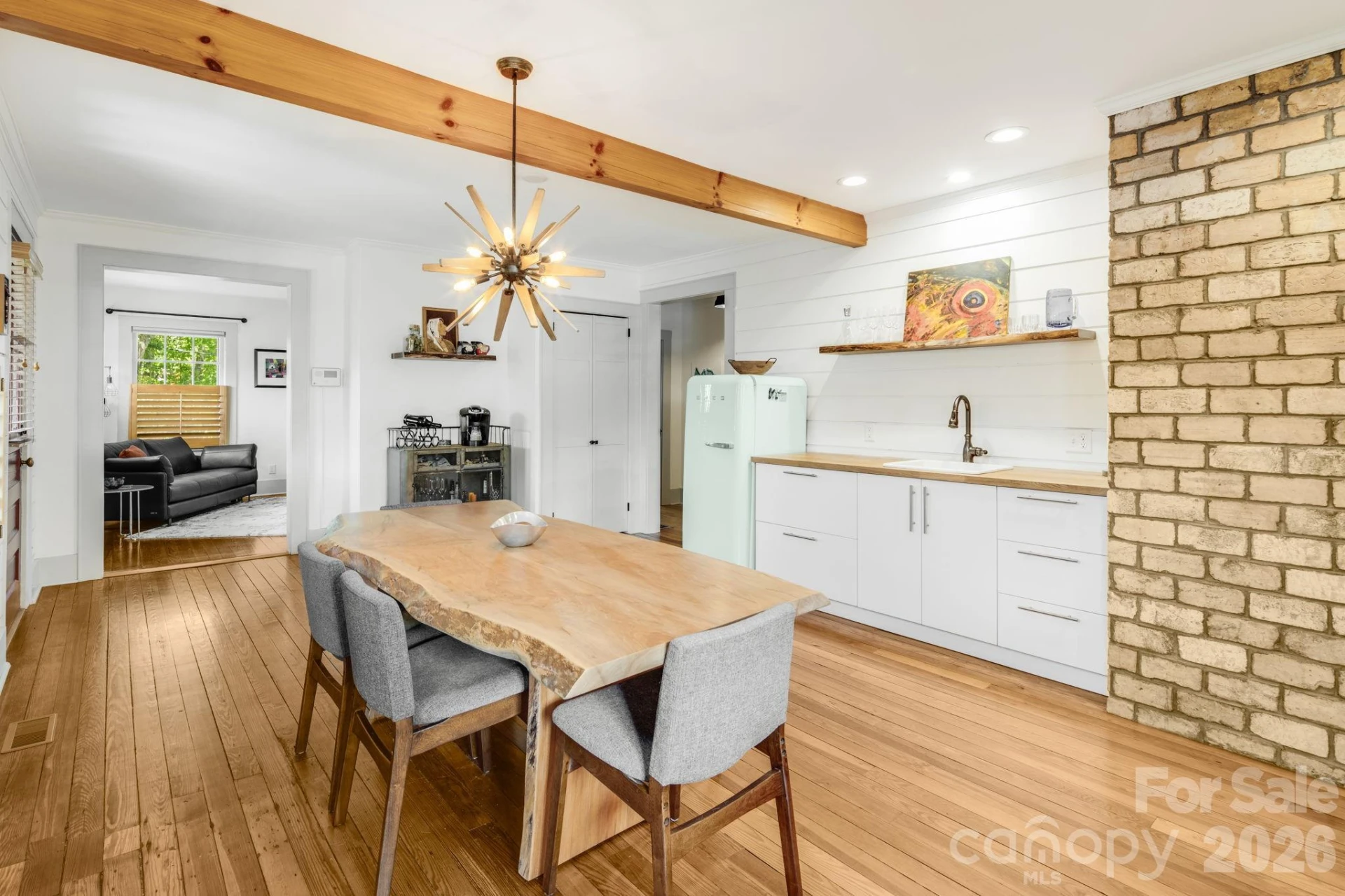 72 Woodlawn Avenue - Photo 13