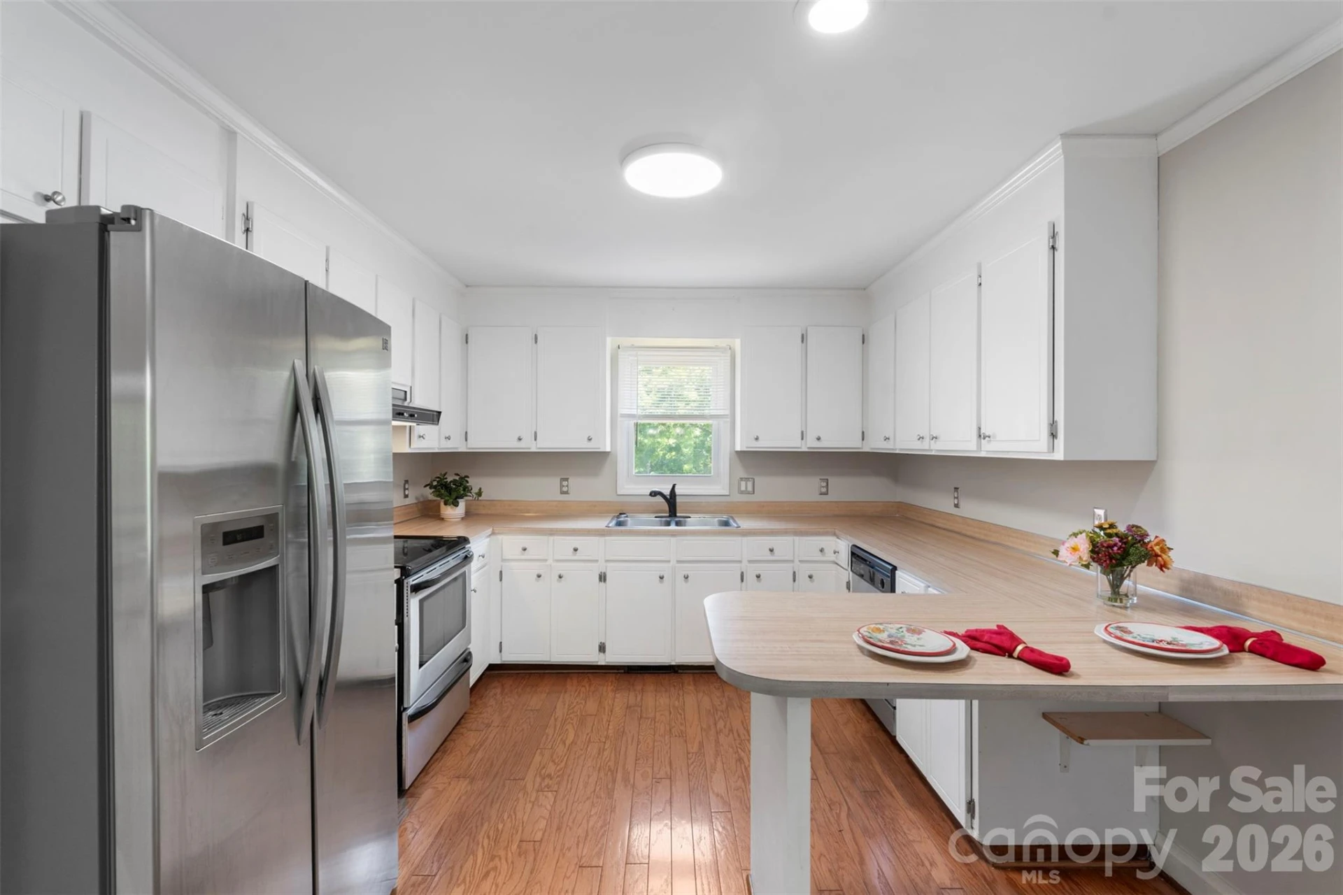 1152 Crestmont Drive - Photo 14
