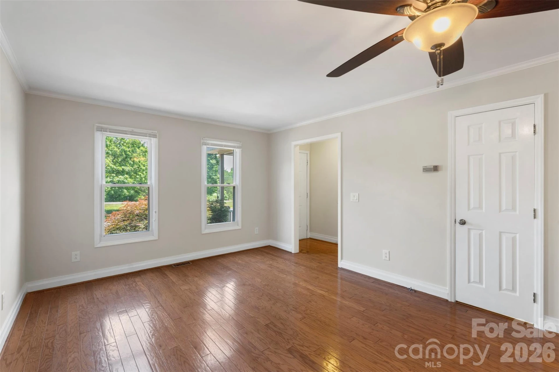 1152 Crestmont Drive - Photo 8
