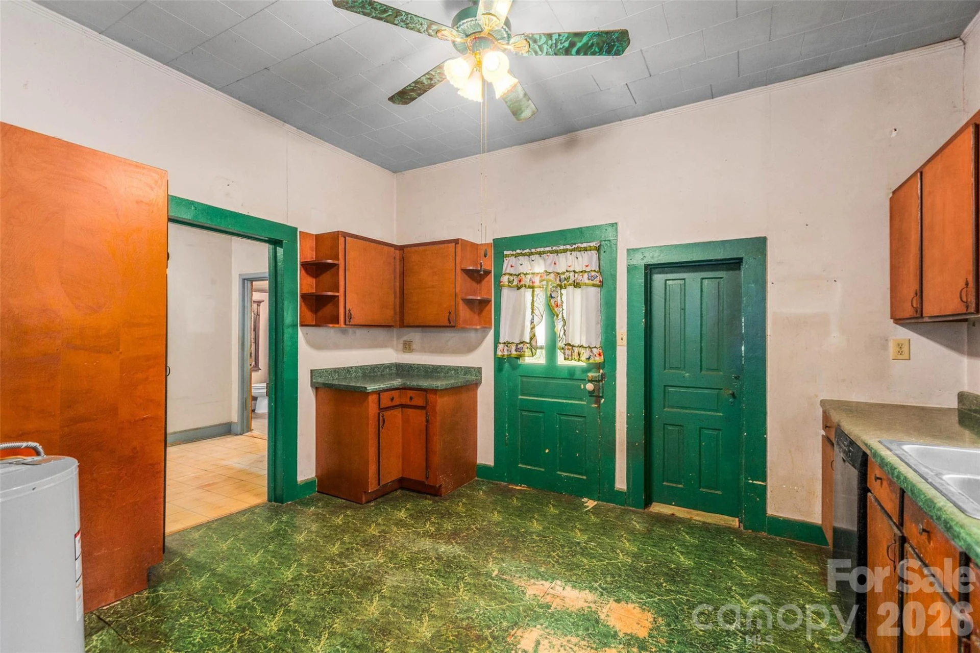 128 John Deere Drive - Photo 10