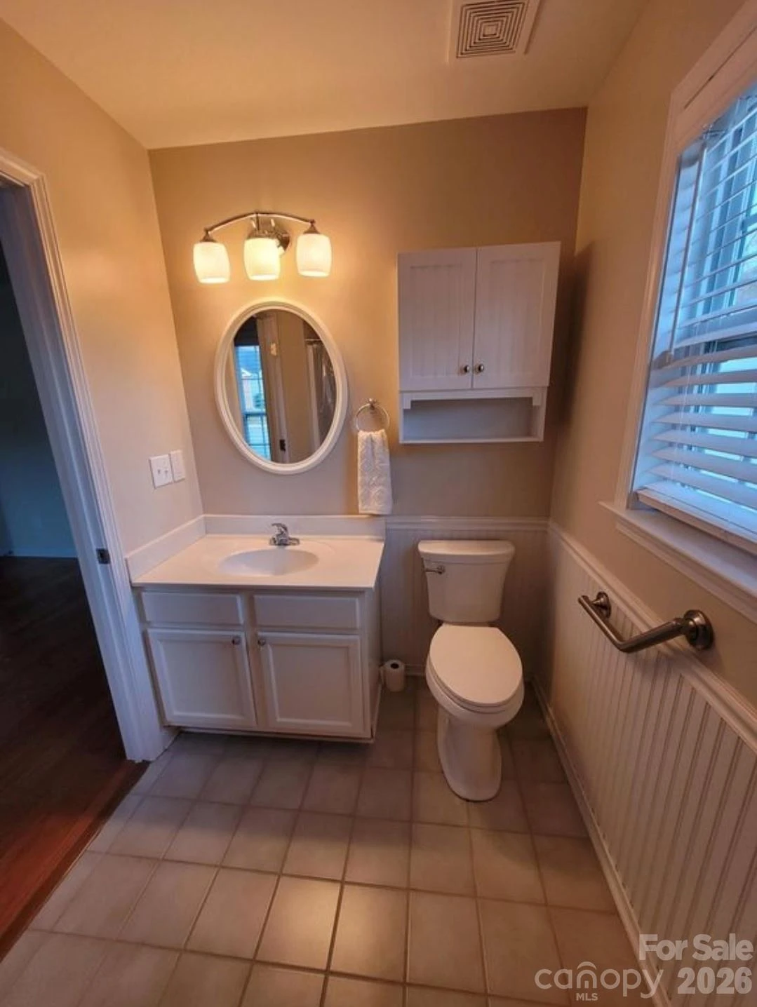 115 Edinburgh Court - Photo 17