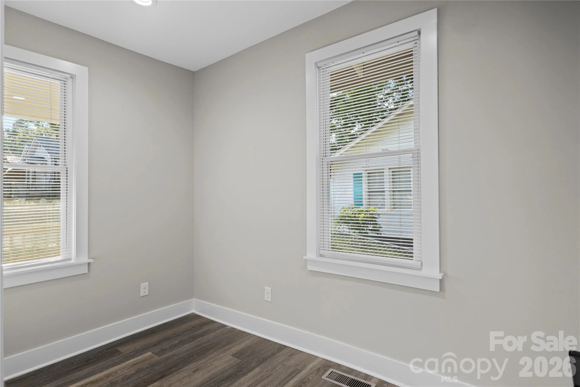 106 Dean Street - Photo 8