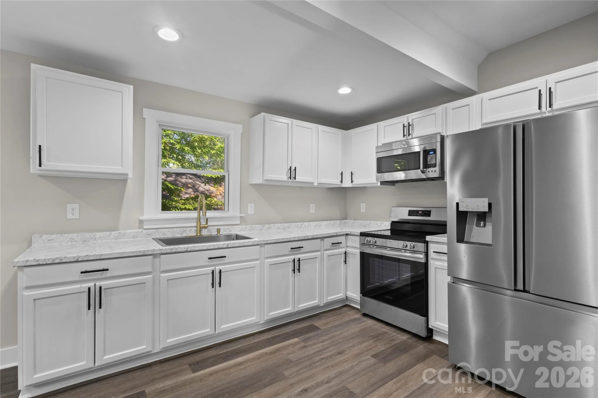 106 Dean Street - Photo 10