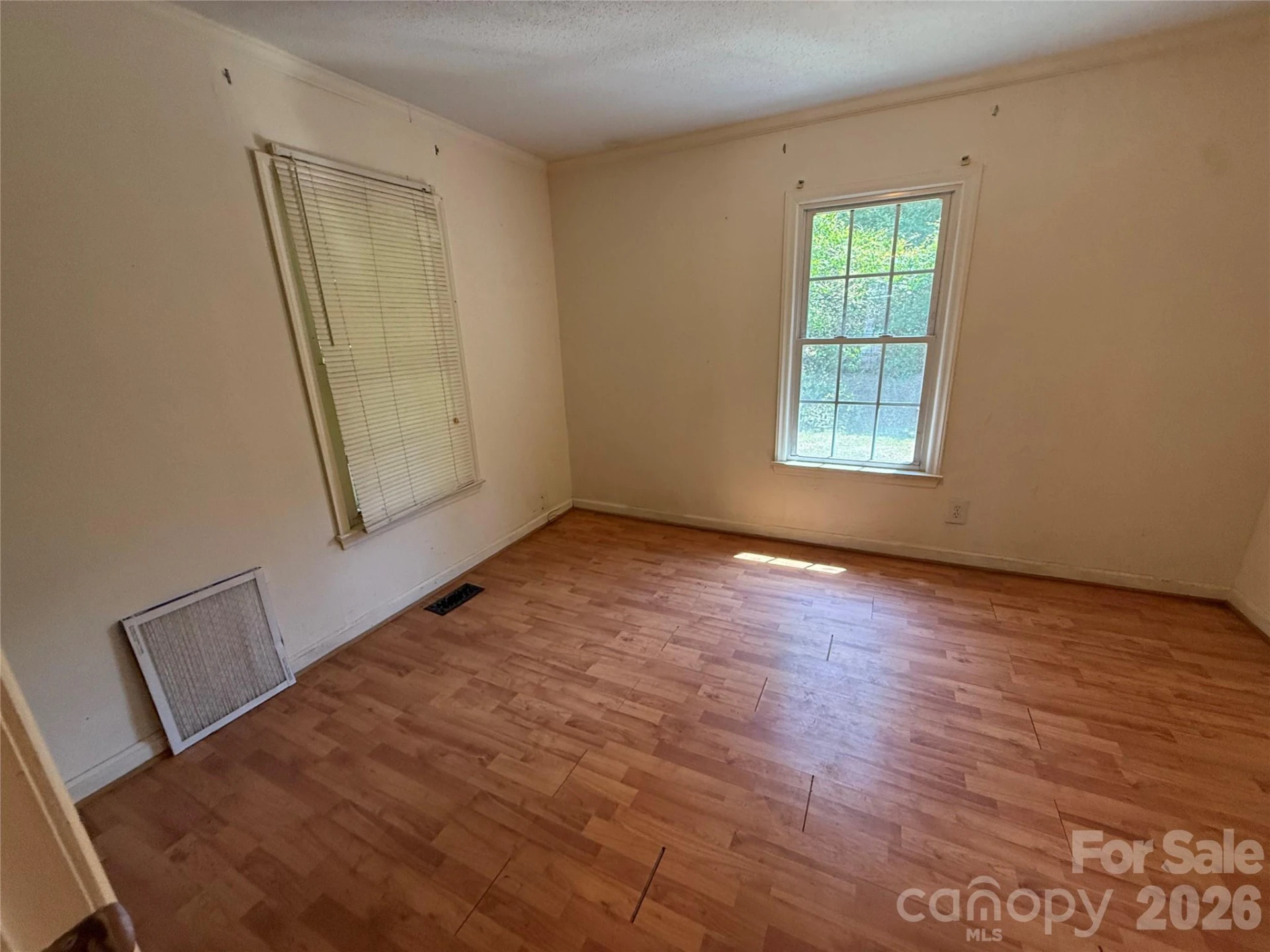 129 Sunset Drive - Photo 15