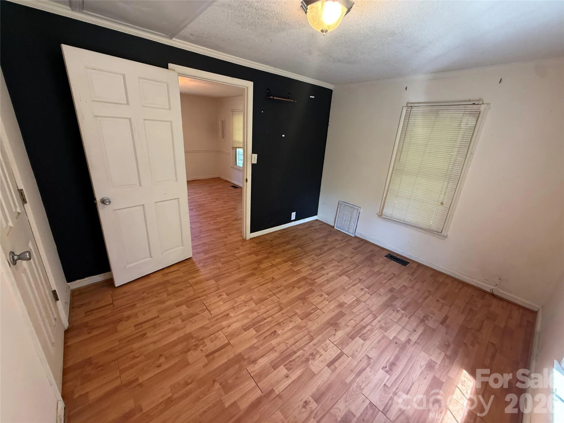 129 Sunset Drive - Photo 16