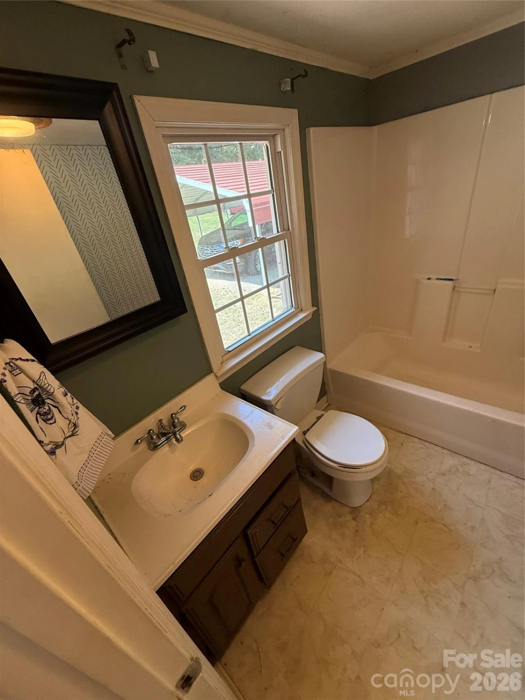 129 Sunset Drive - Photo 4