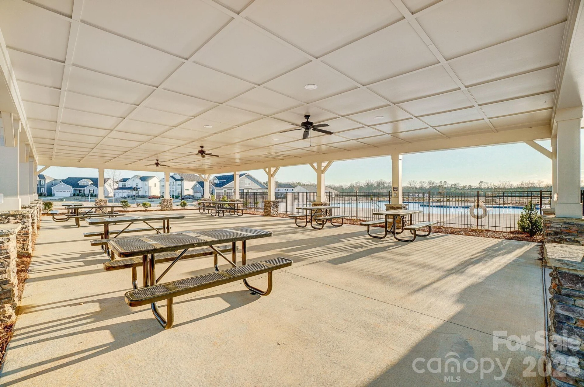 1425 Miriam Way - Photo 25