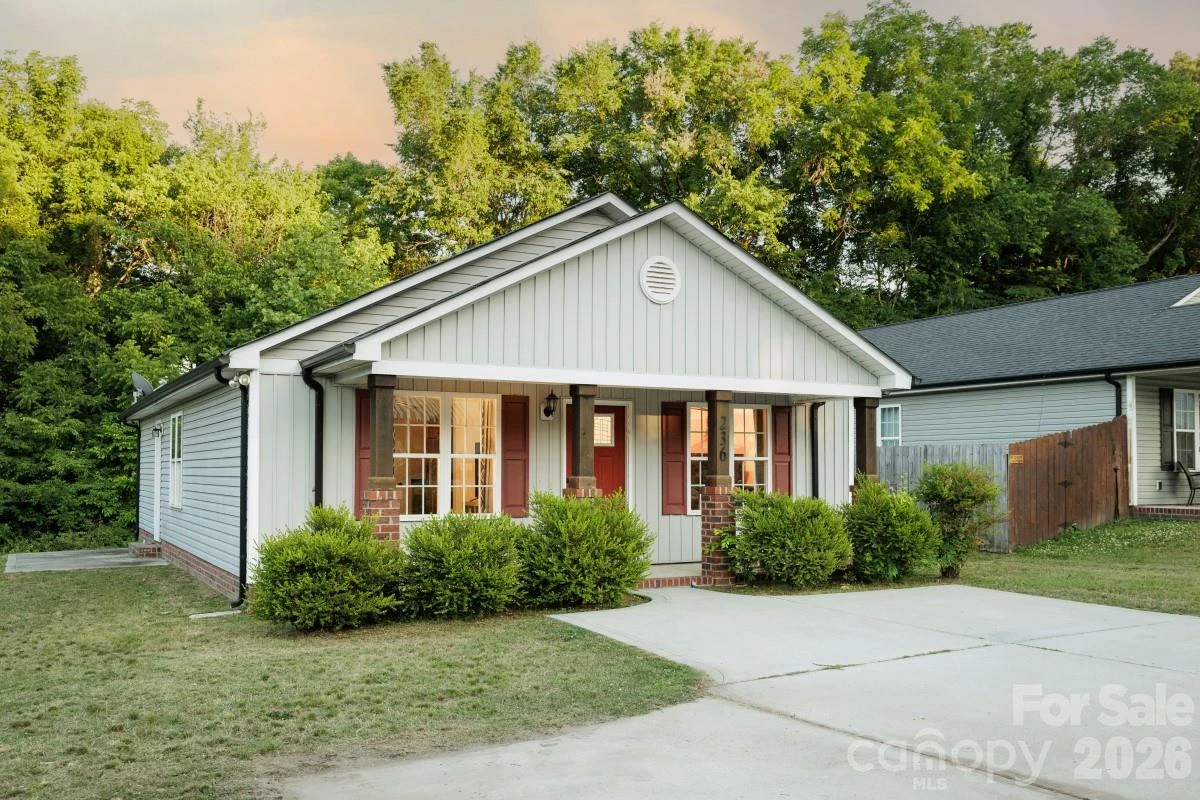 236 Cabarrus Avenue - Photo 4