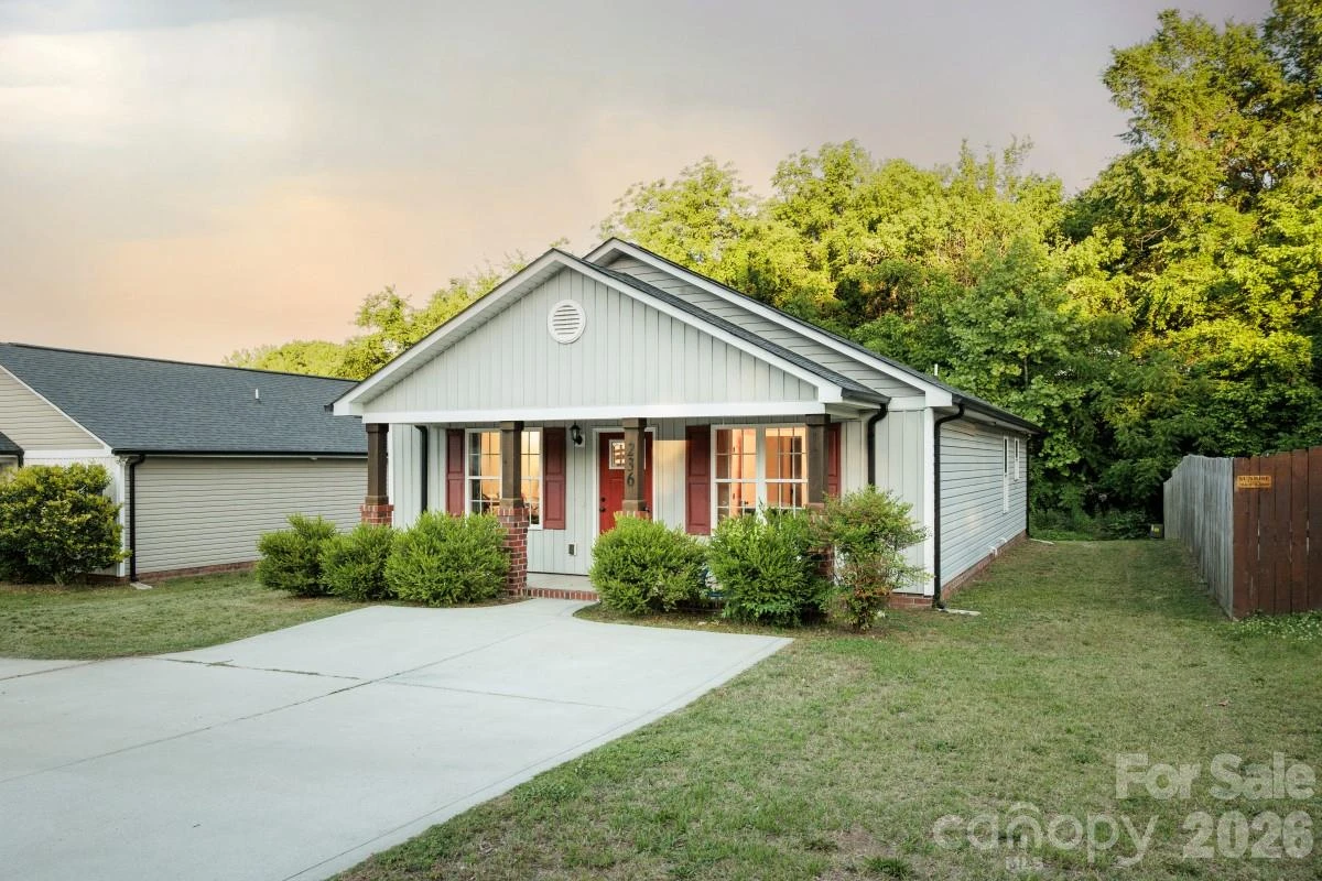 236 Cabarrus Avenue - Photo 5