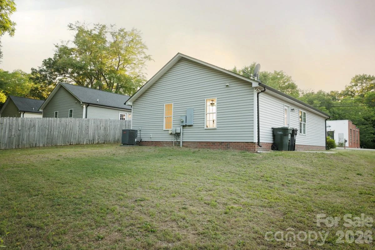 236 Cabarrus Avenue - Photo 8