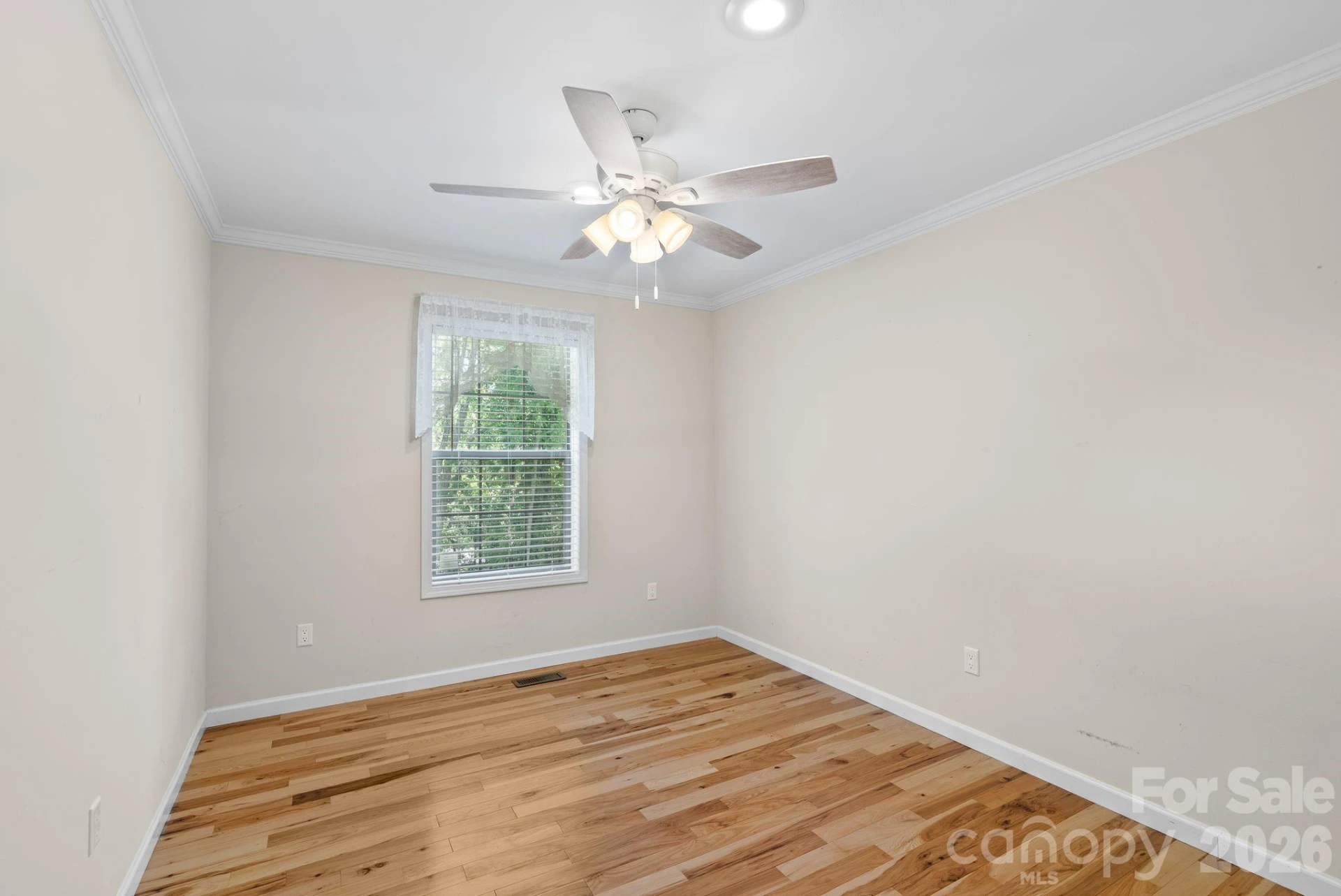 40 New Elijah Way - Photo 16