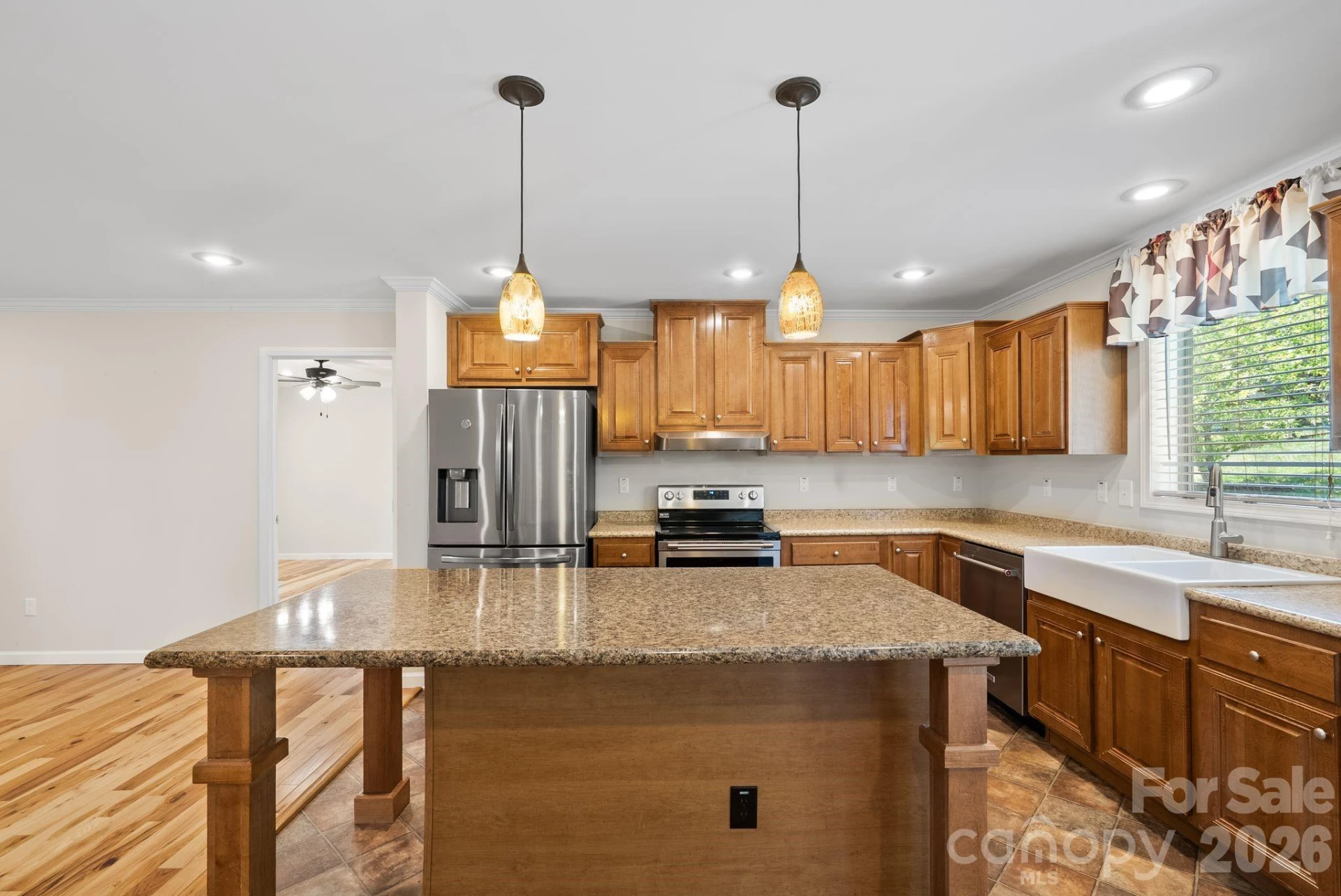 40 New Elijah Way - Photo 8