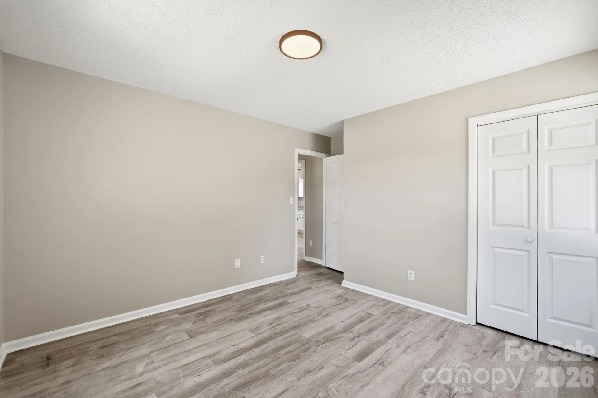 5011 Willow Run Drive - Photo 12