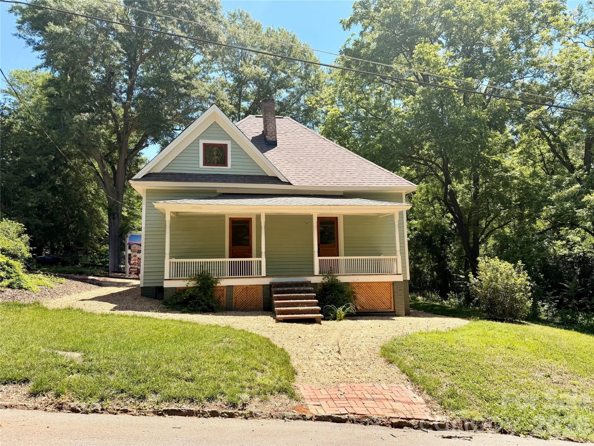 201 Maple Street