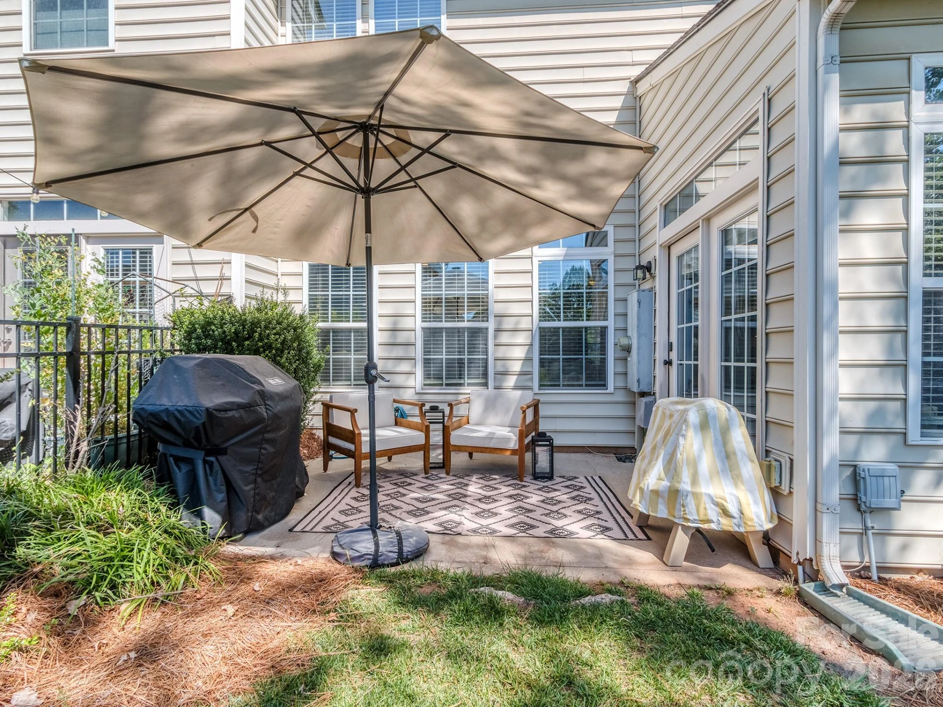 6535 Central Pacific Avenue - Photo 20