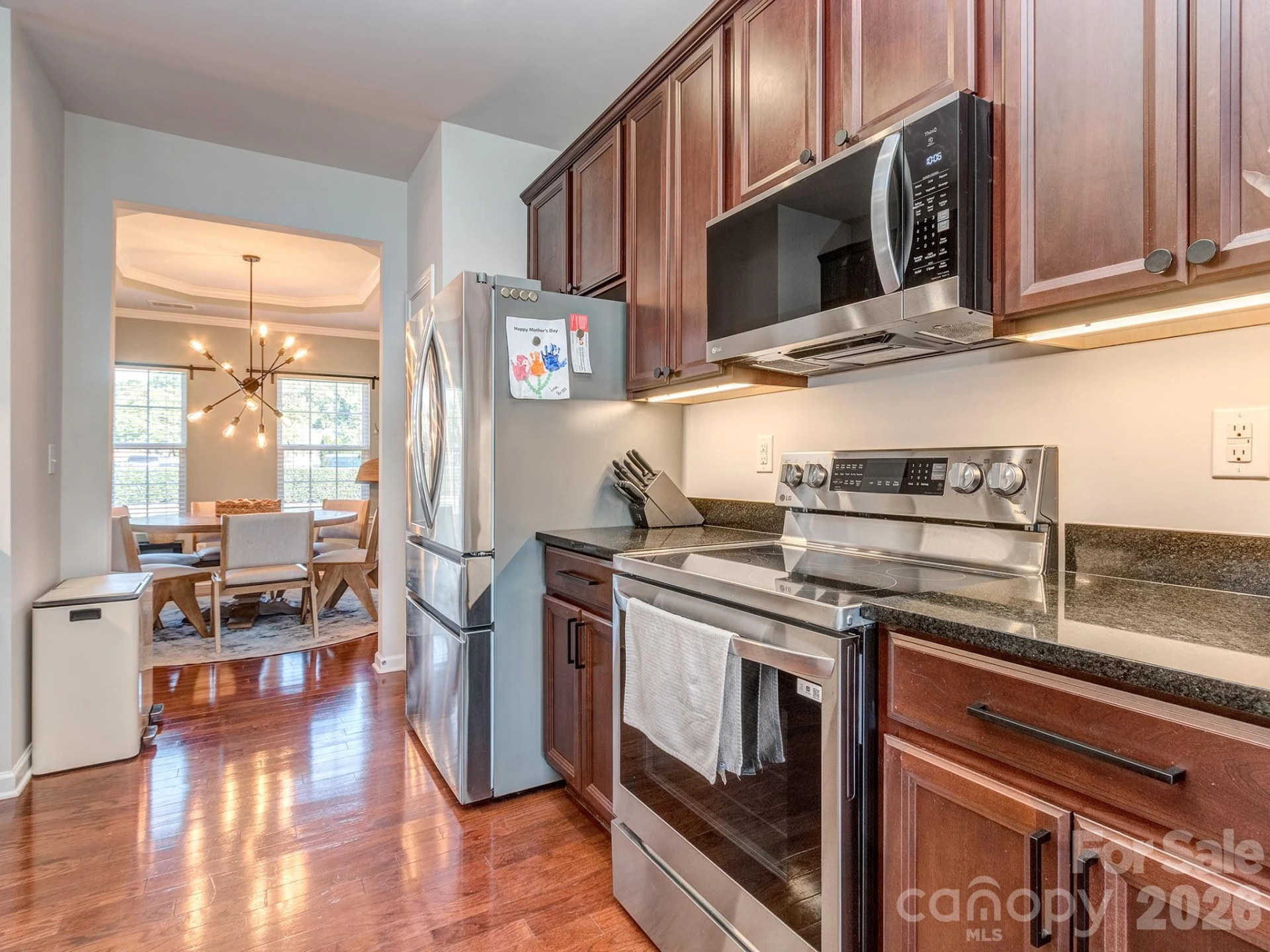 6535 Central Pacific Avenue - Photo 7