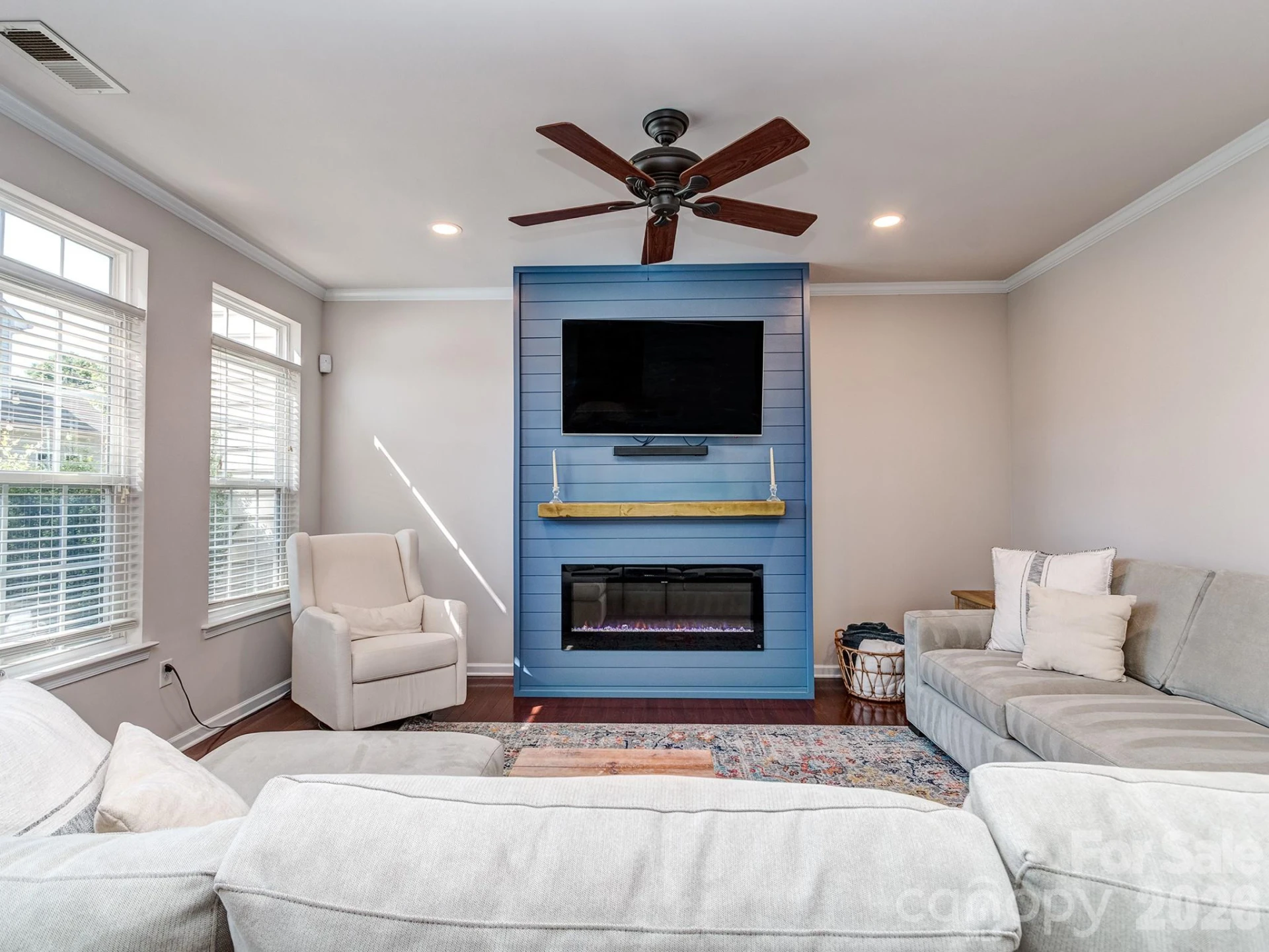 6535 Central Pacific Avenue - Photo 8