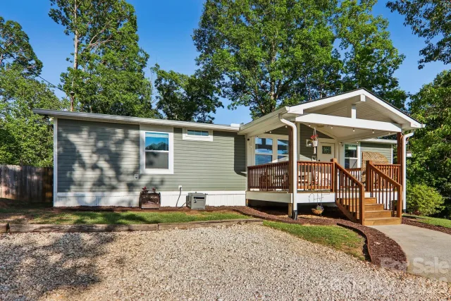75 Glen View Road, Arden, NC, 28704