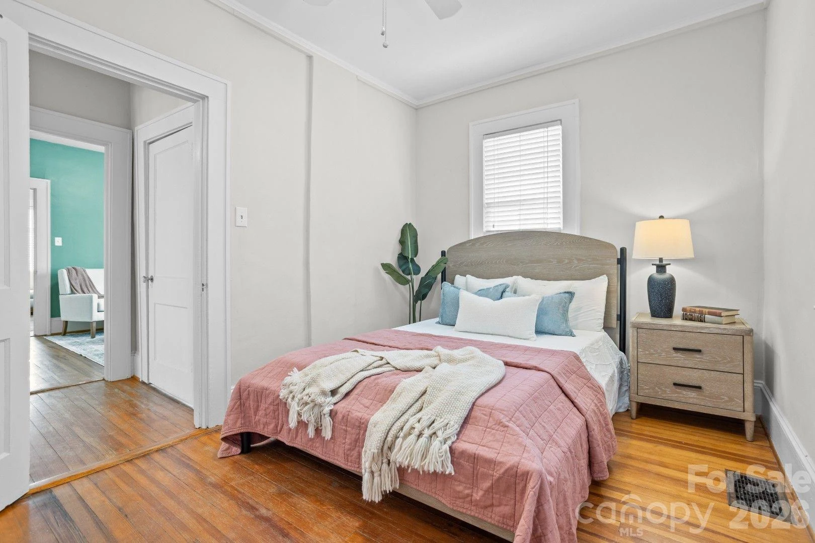 821 Watson Avenue - Photo 19