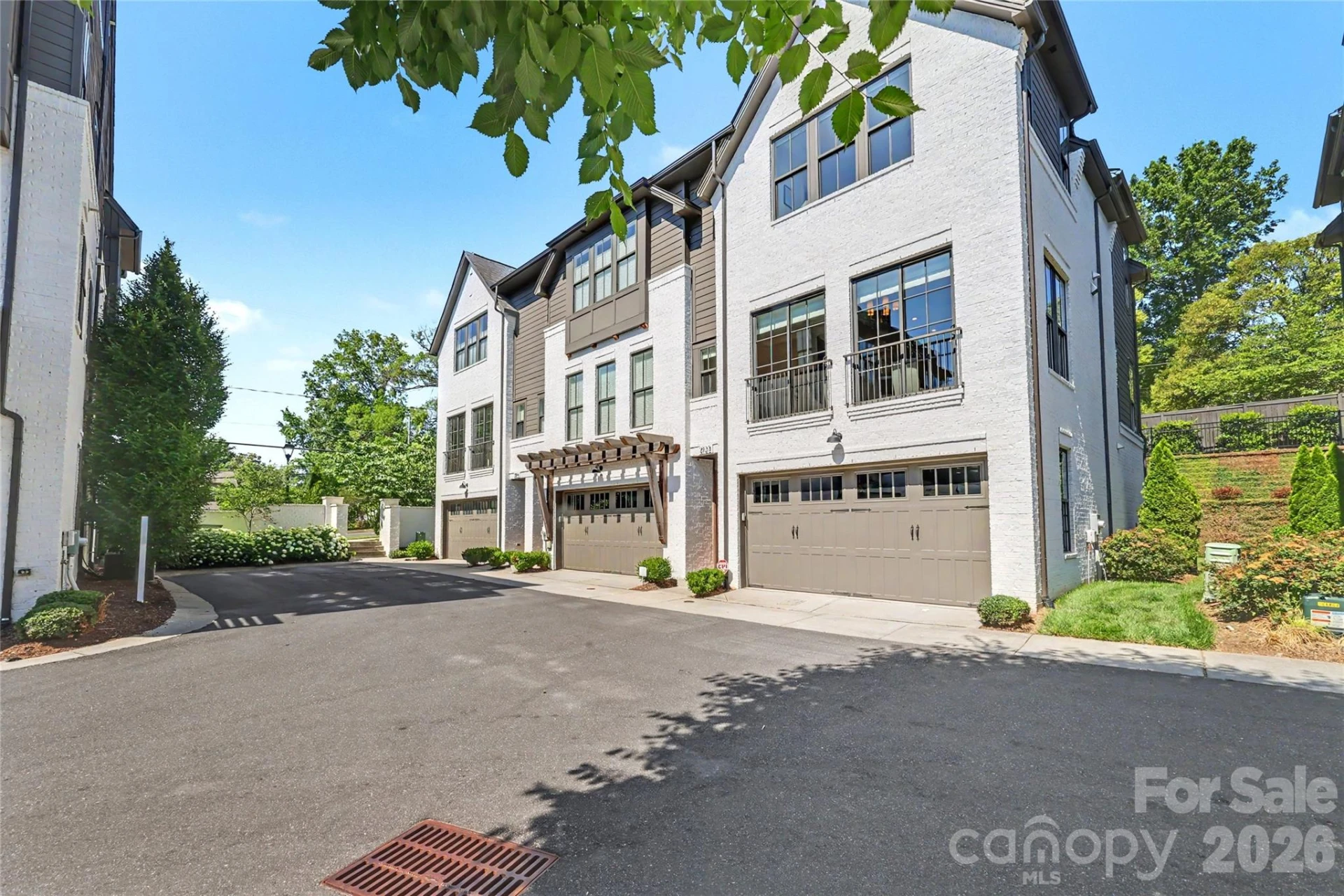 2123 Nolen Ridge Avenue - Photo 2