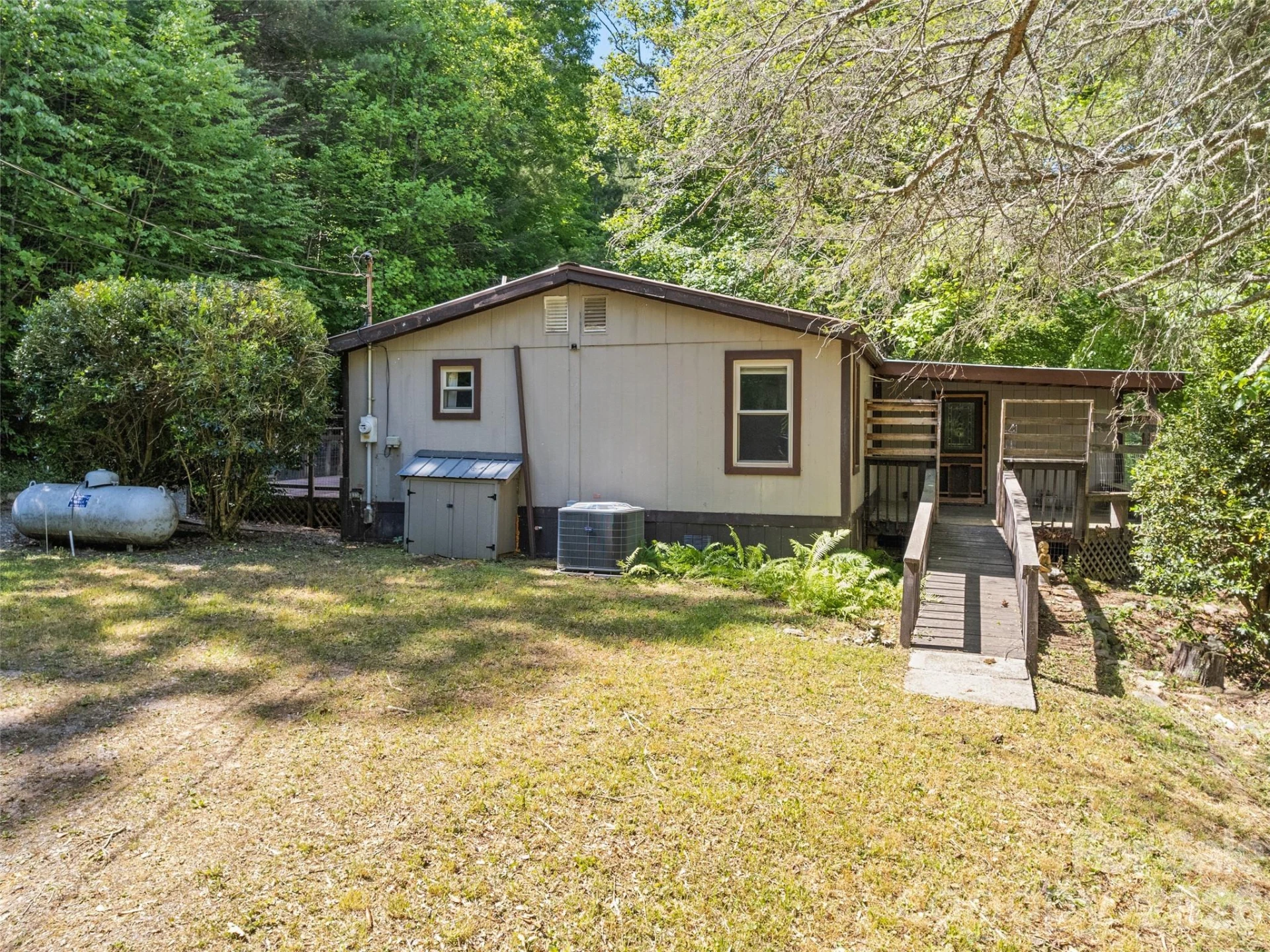 102 Serenity Lane