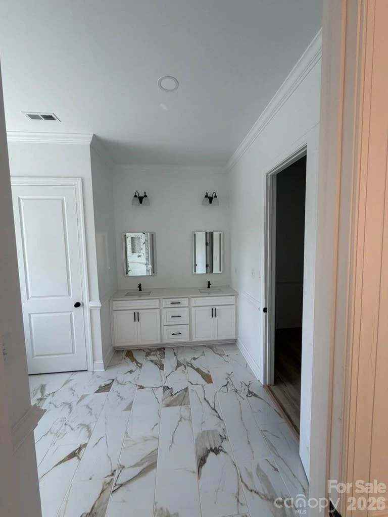 2038 Autumn Drive - Photo 17