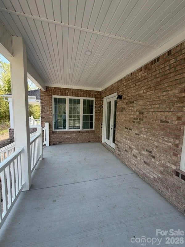 2038 Autumn Drive - Photo 18
