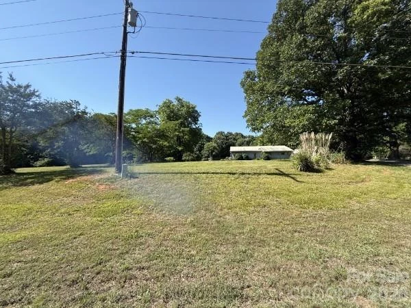 7510 Davis Road - Photo 2