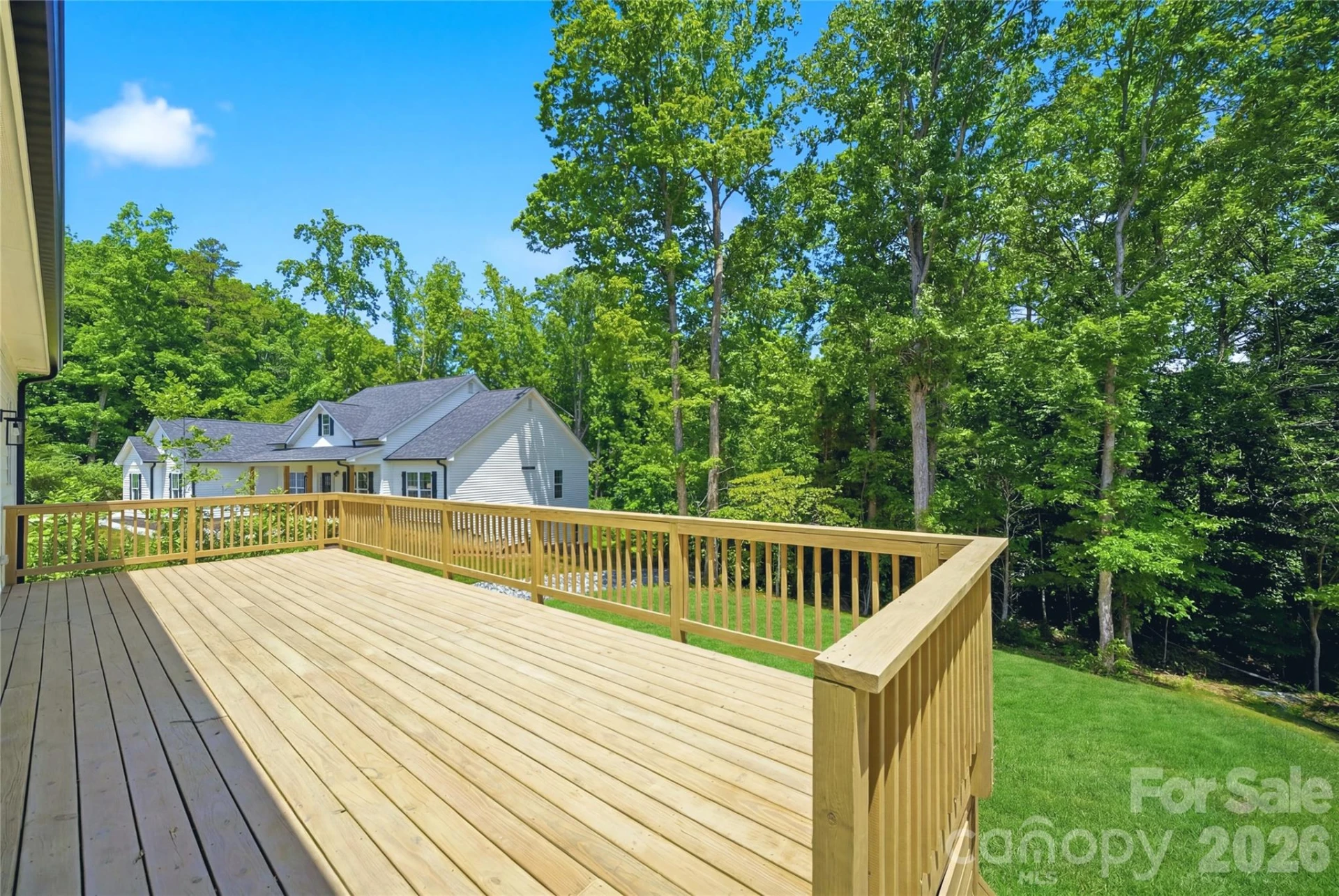 825 Breezewood Drive - Photo 11